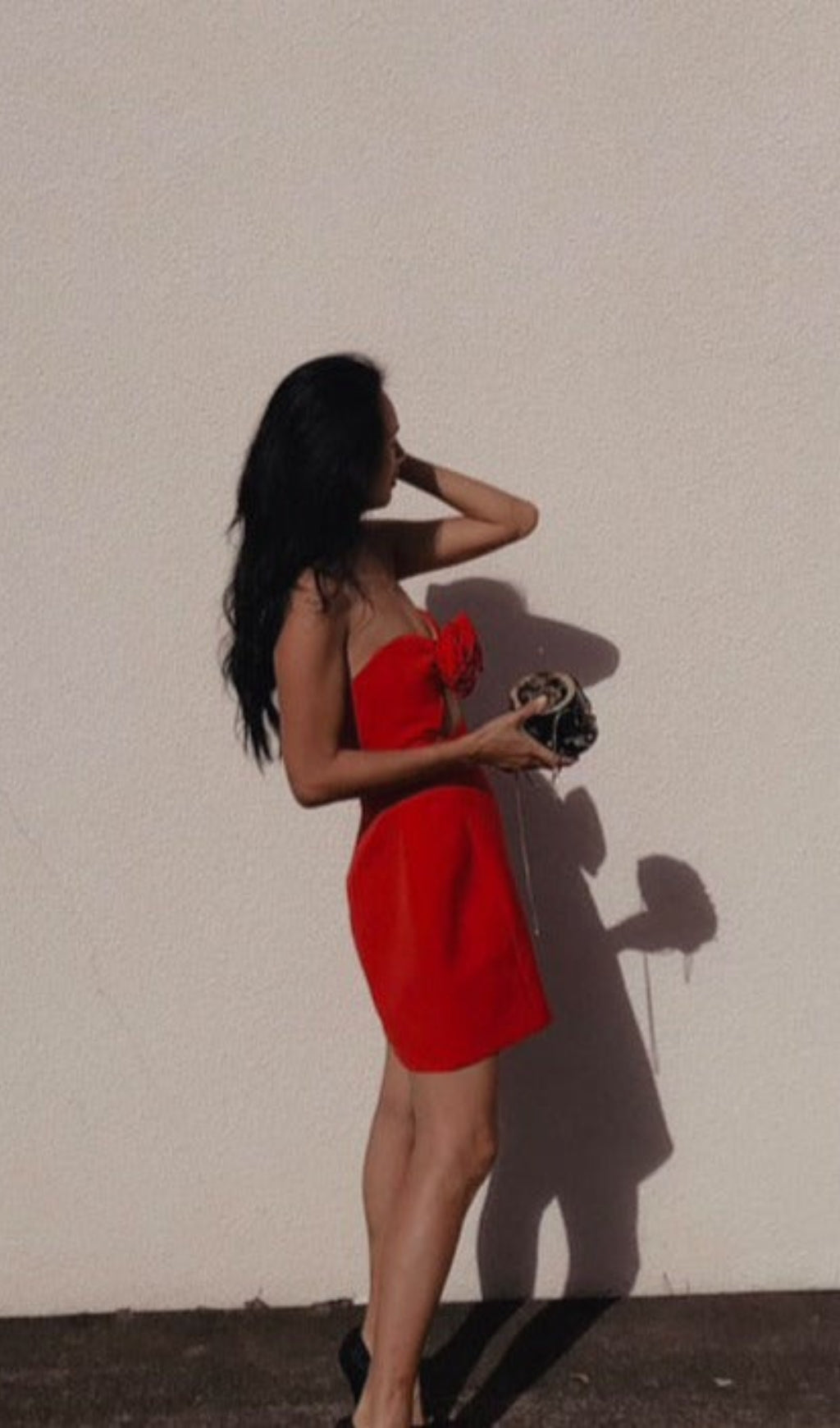 STRAPLESS RED CUTOUT MINI DRESS FOR PARTY