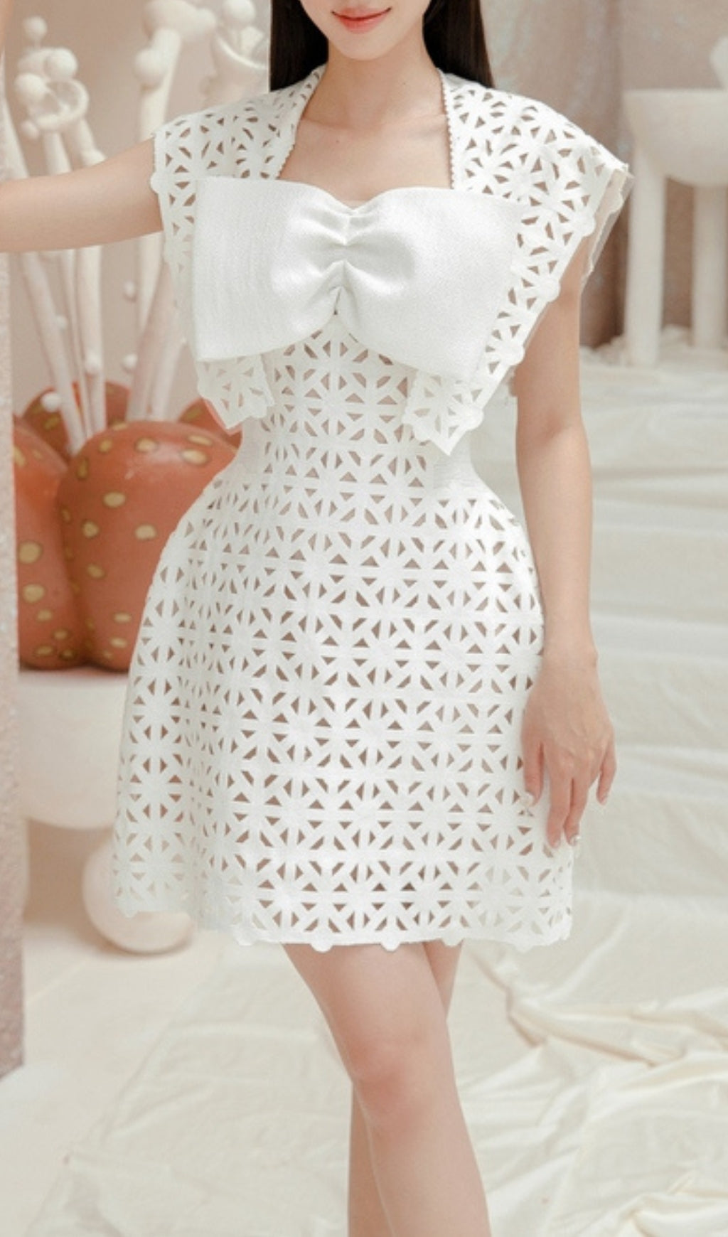 WHITE BOW EMBROIDERED MINI DRESS FOR PARTY