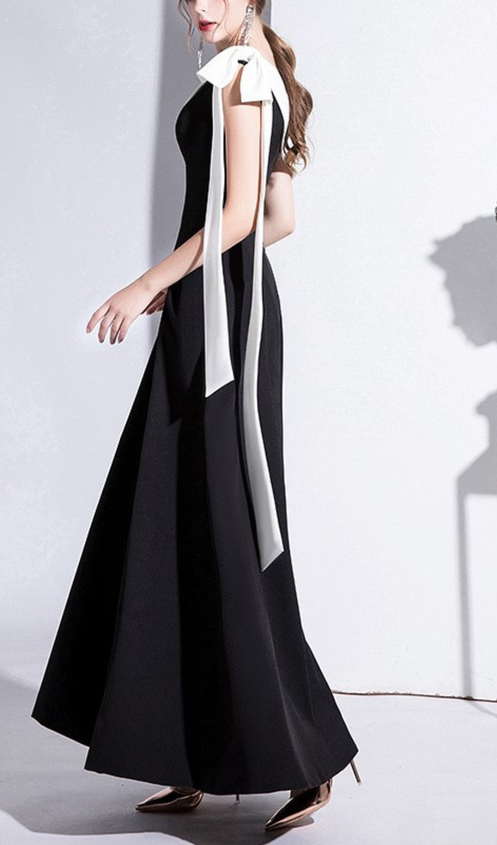 PAGGED BOW MIDI DRESS BLACK WEDDING GUEST