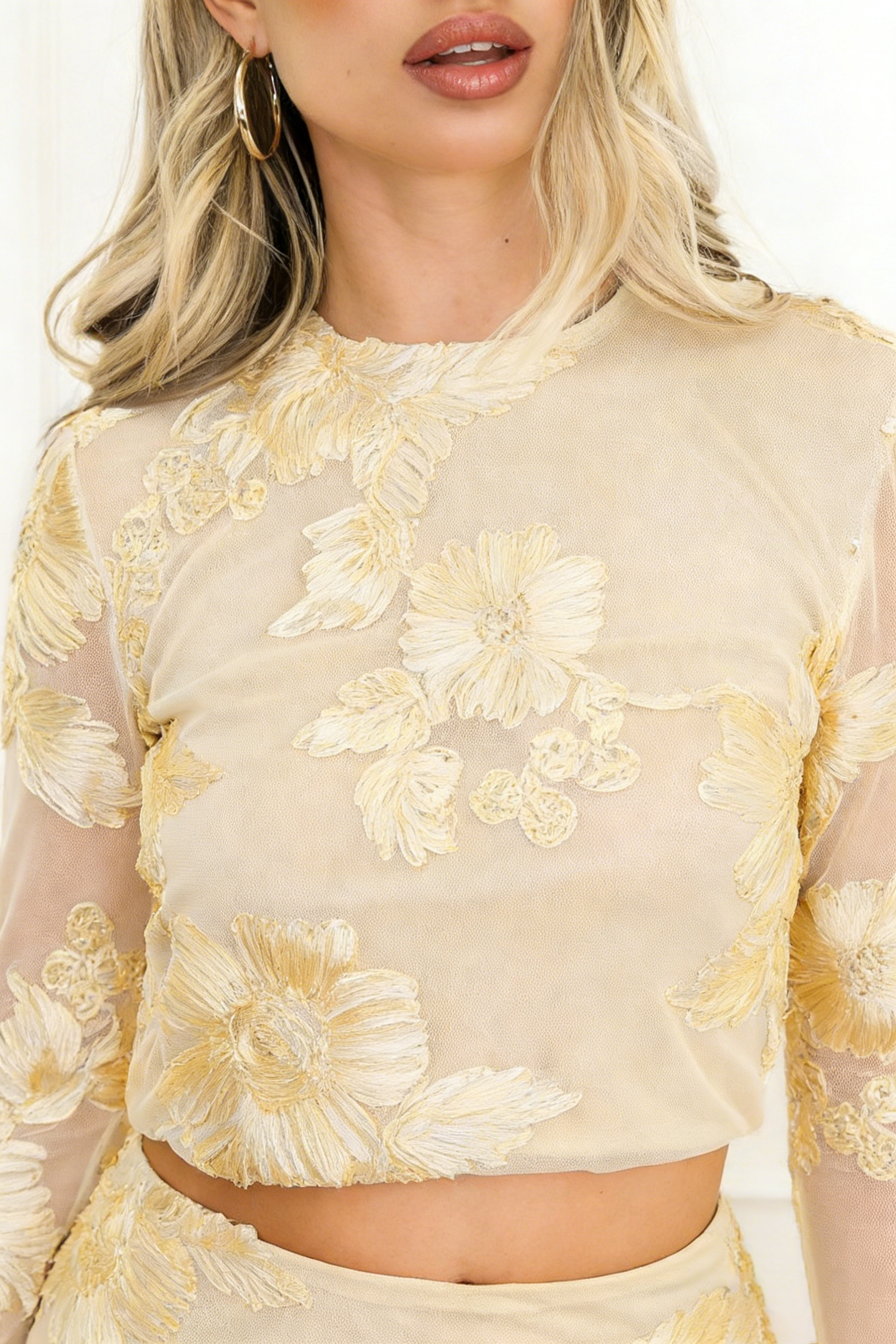 NEFERTITI APRICOT EMBROIDERED BACKLESS T-SHIRT SKIRT SET