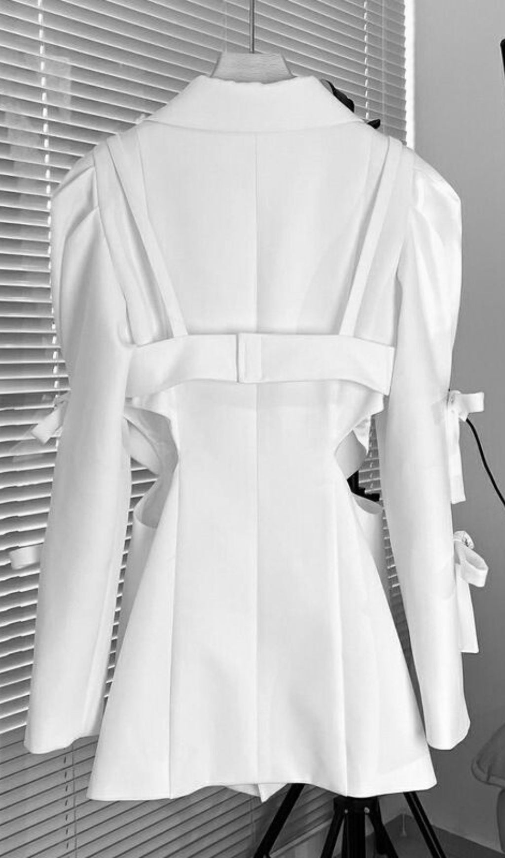 WHITE BOW WAIST SUIT DRESS FOR WEDDING