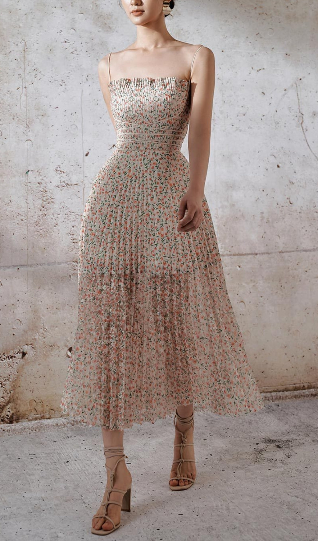 ELEGANT STRAPPY FLORAL DRESS FOR WEDDING GUEST