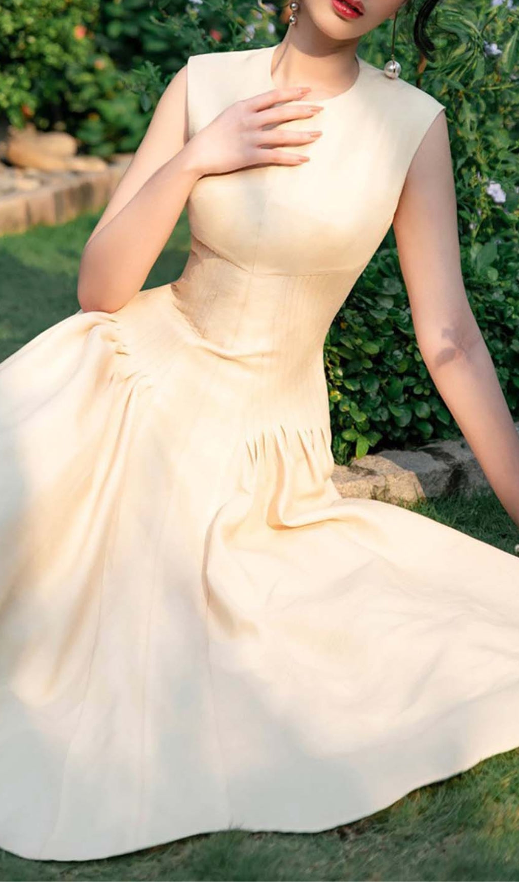 SLEEVELESS CORSET MIDI DRESS, BEIGE WEDDING GUEST