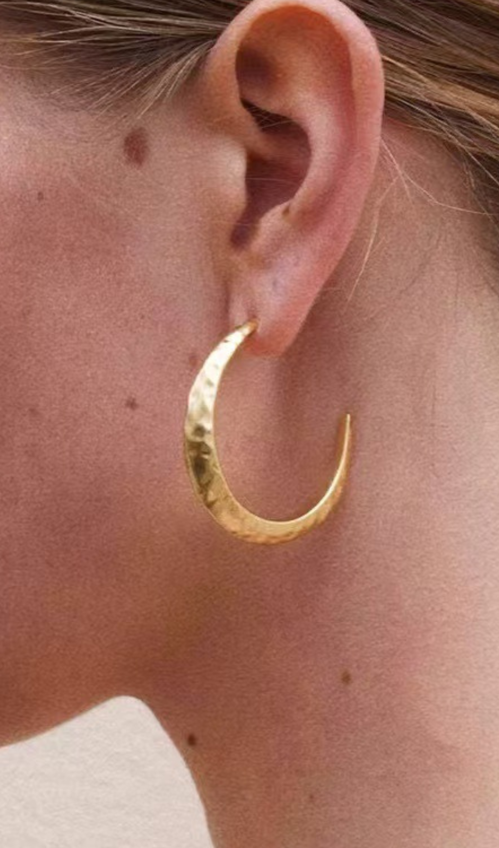 GOLD NEEDLE EARRINGS FOR EVERYDAY STYLE