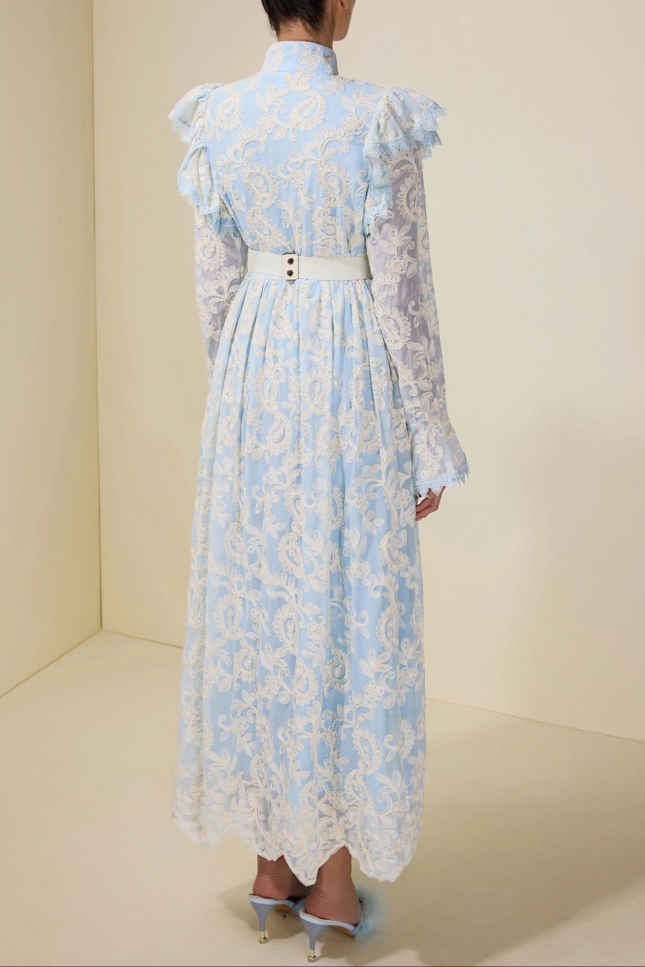 ALMA EMBROIDERED MIDI DRESS WITH BELT - BLUE