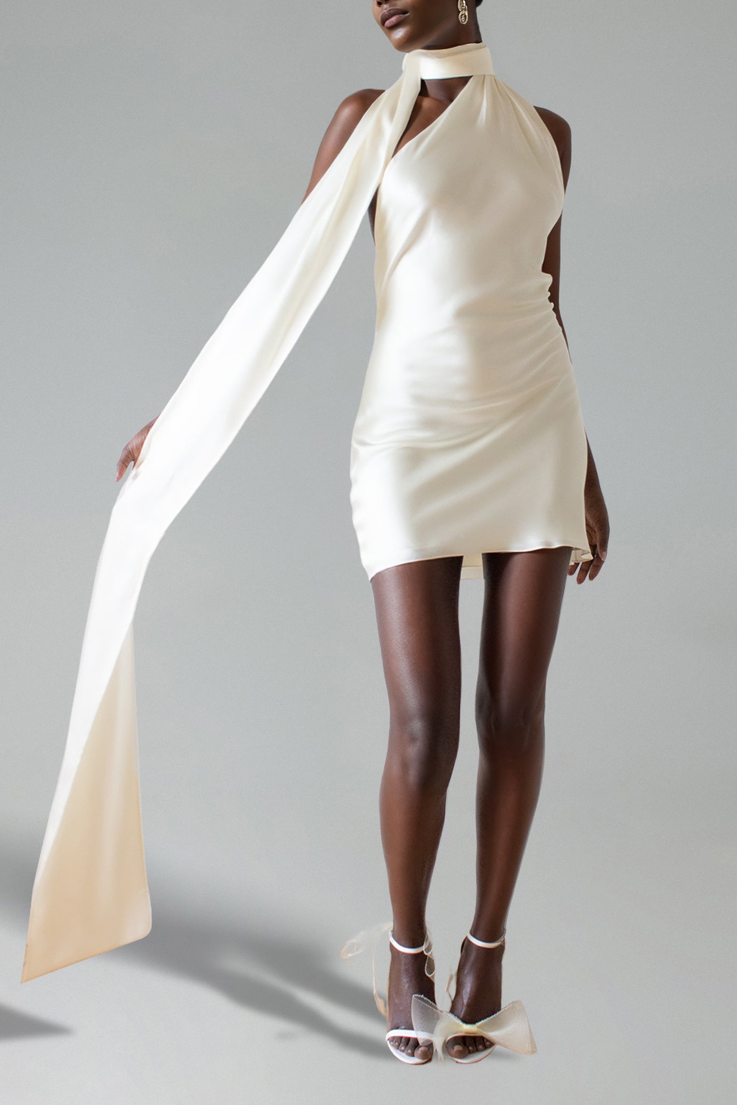 FEREAN SLEEVELESS HANGING NECK MINI DRESS