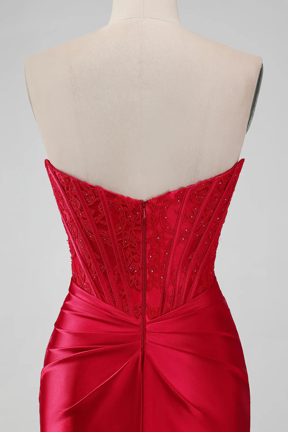 RED STRAPLESS LACE BODYCON HOMECOMING DRESS