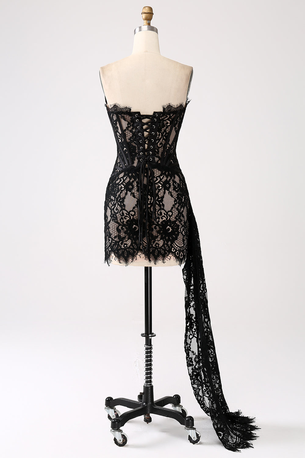 CLASSY WHITE LACE SHORT GRAD DRESS WITH LACE-UP BACK