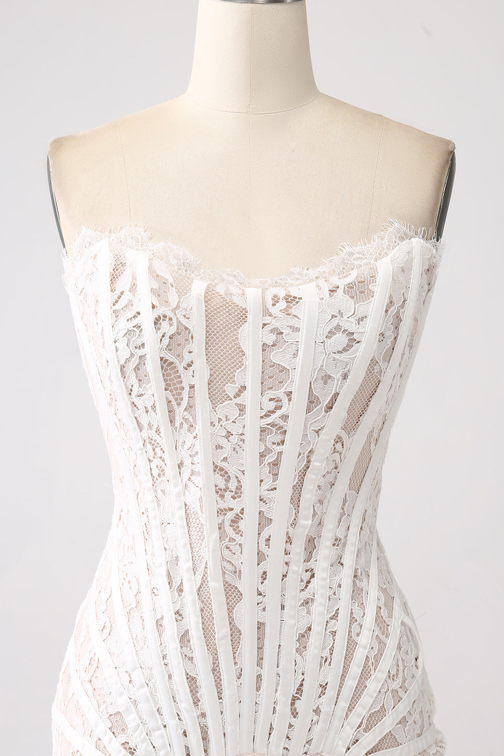 CLASSY WHITE LACE SHORT GRAD DRESS WITH LACE-UP BACK