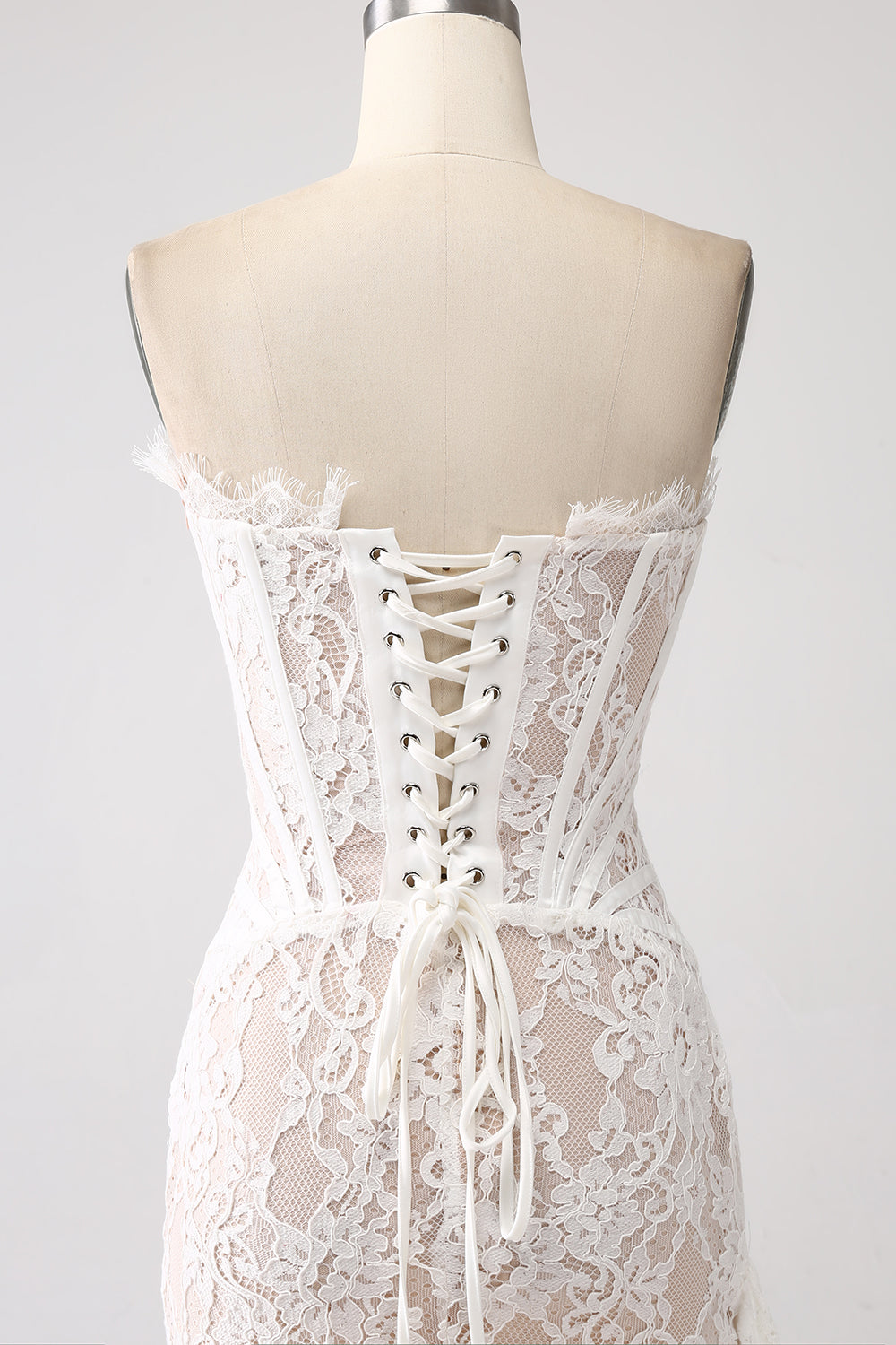 CLASSY WHITE LACE SHORT GRAD DRESS WITH LACE-UP BACK