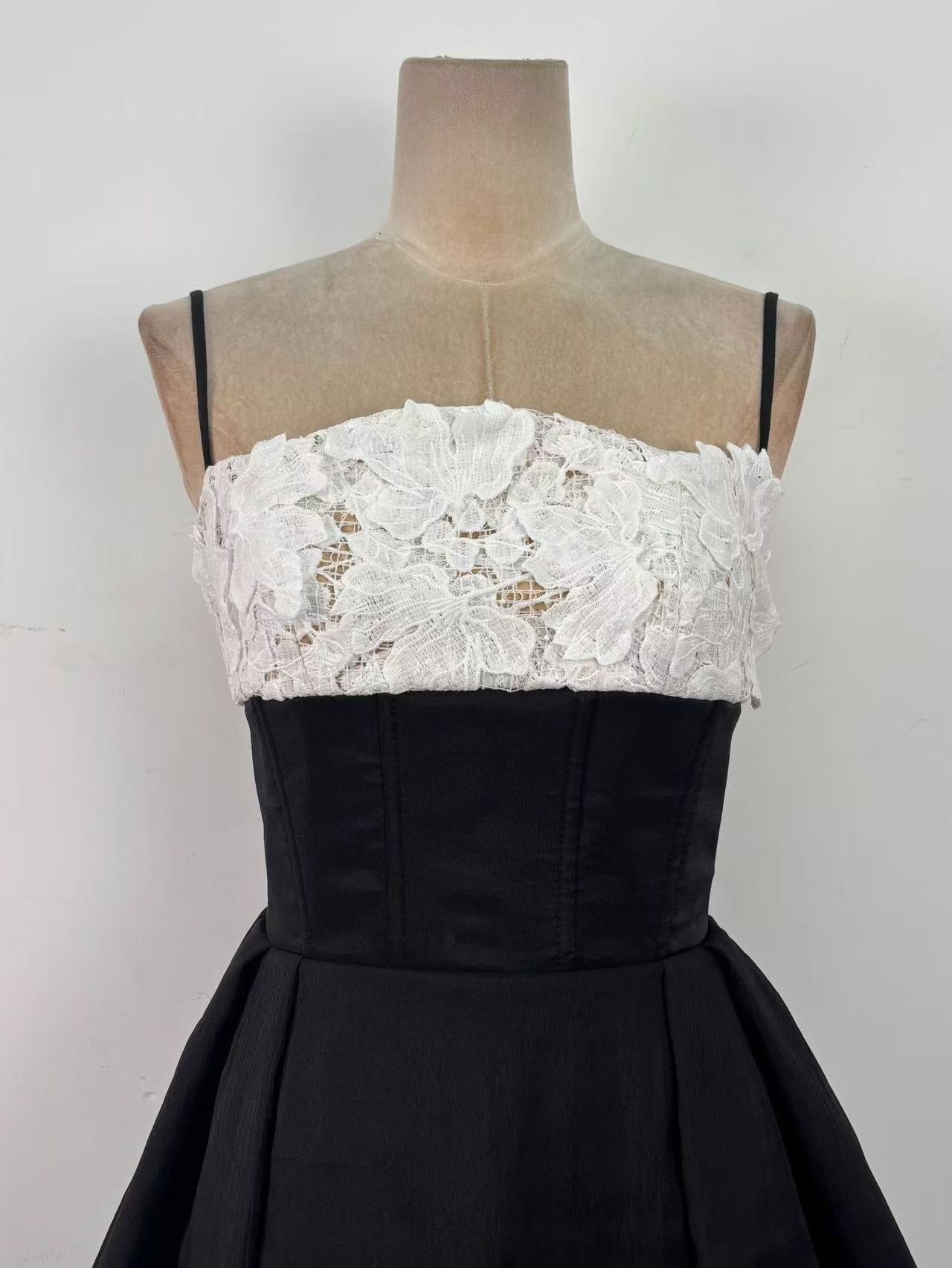 VELA A-LINE CORSET MESH MIDI DRESS