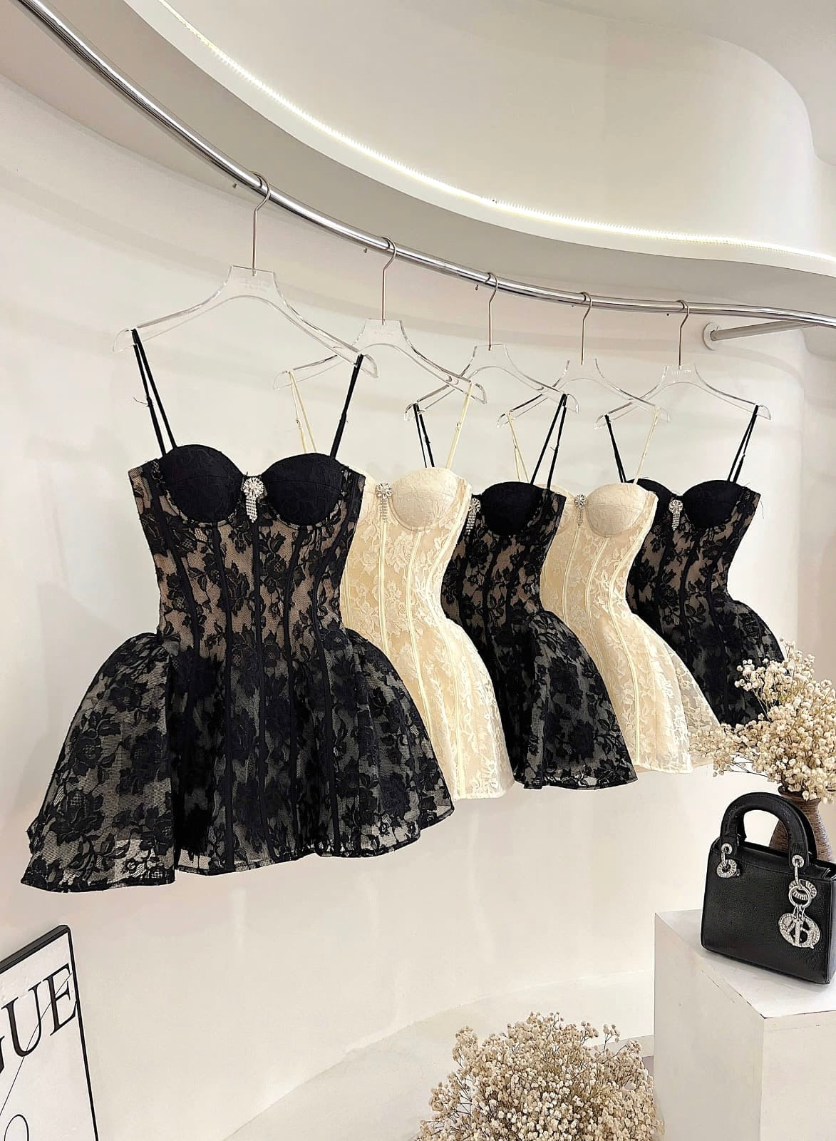CAMILLA LACE CORSET MINI DRESS FOR PARTY