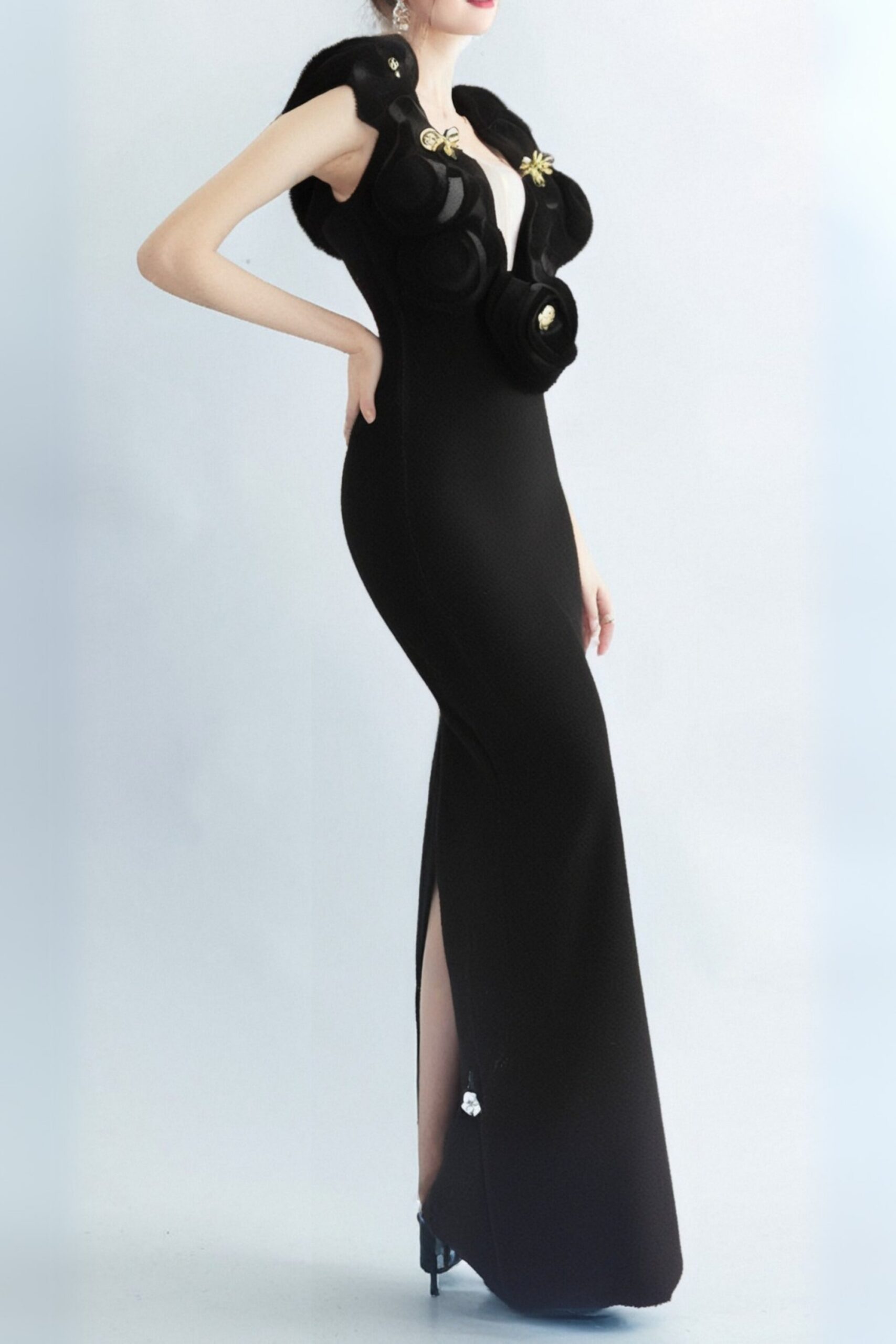RUFFLED GOLD ACCENT MAXI DRESS FOR EVENING