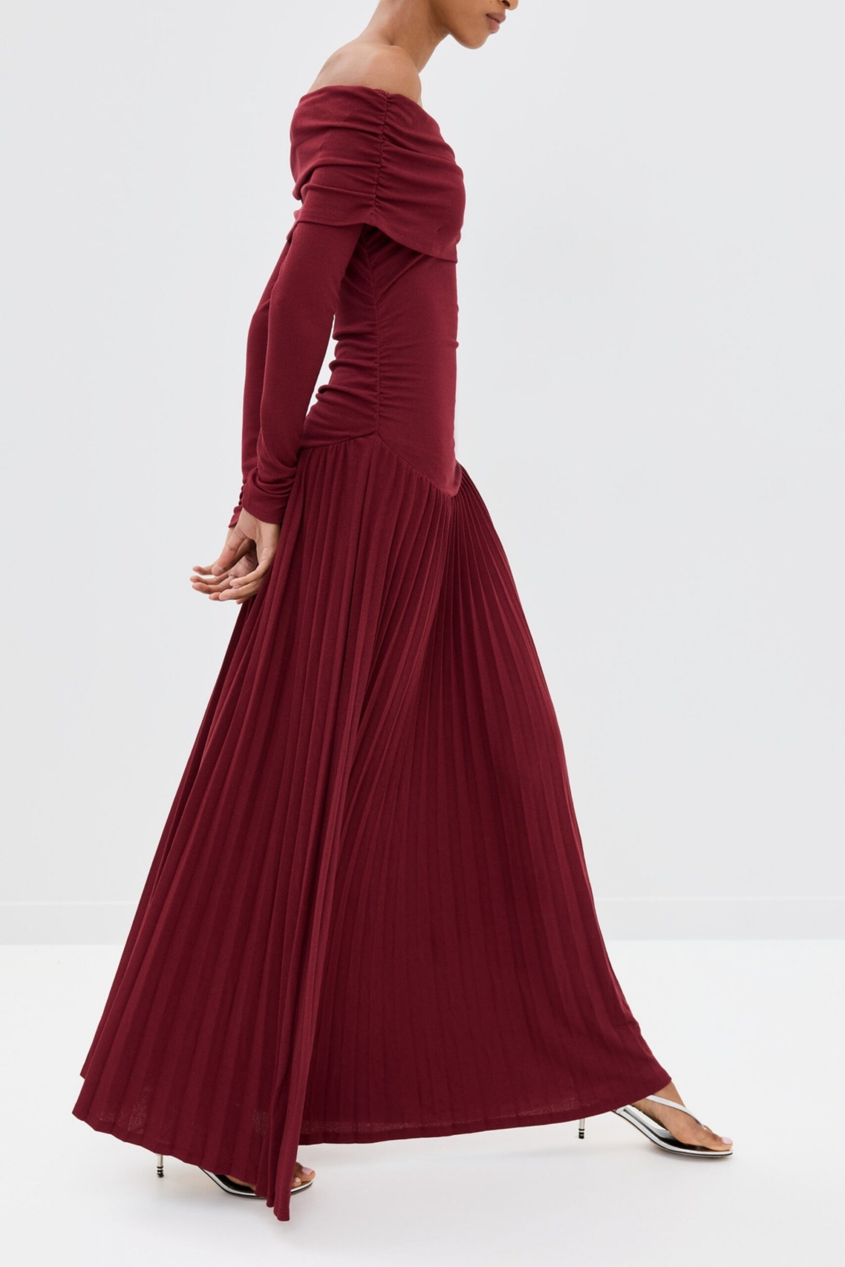 BURGUNDY STRAPLESS BODYCON LONG SLEEVE MAXI DRESS
