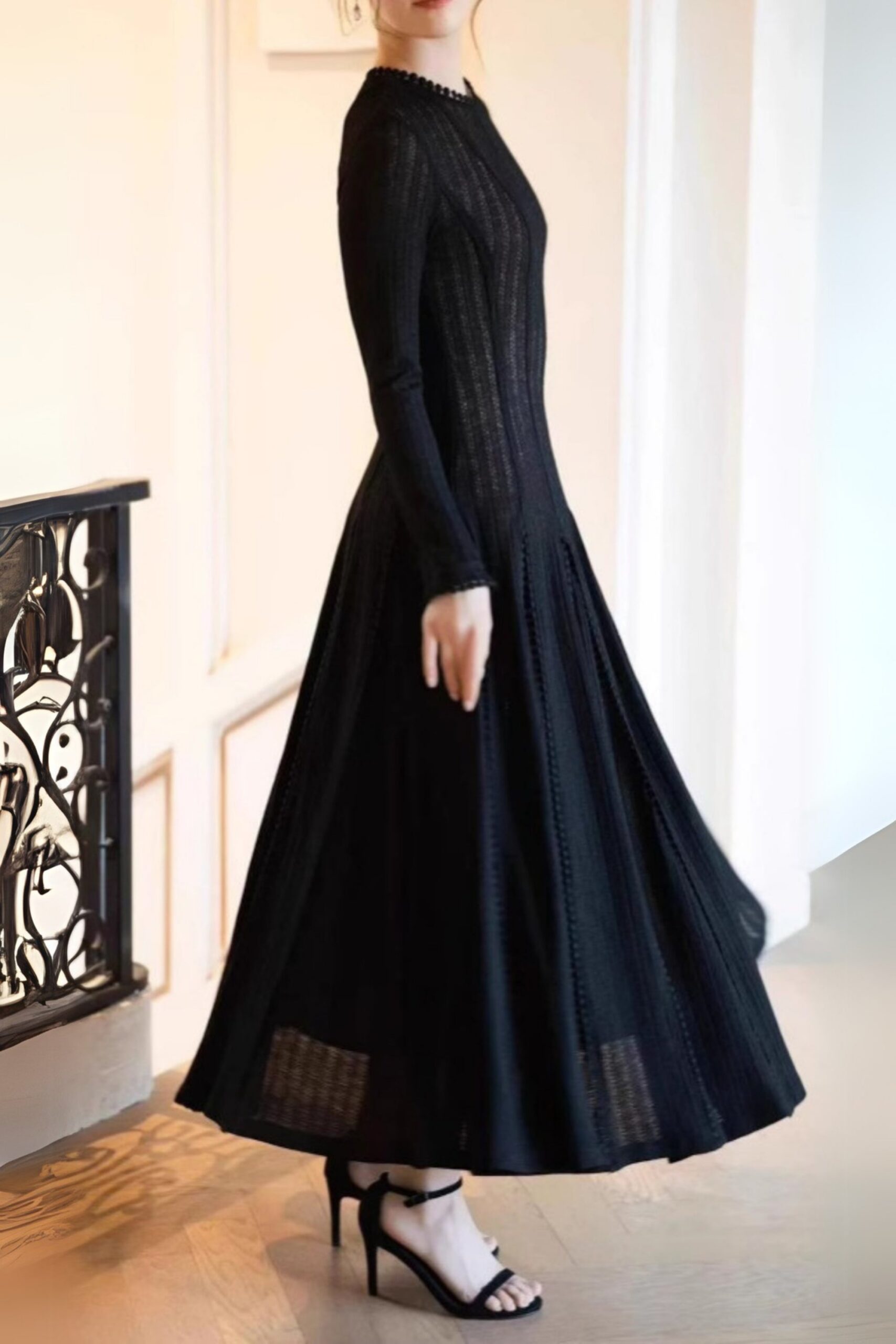 BLACK CROCHET LACE LONG SLEEVE MAXI DRESS