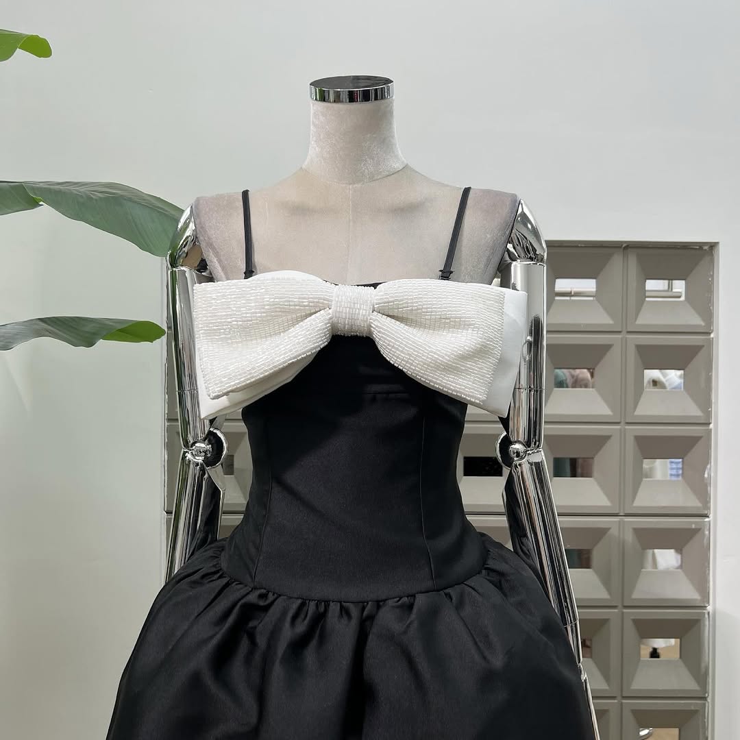 BOW DETAIL TAFFETA MIDI DRESS - BLACK WEDDING GUEST