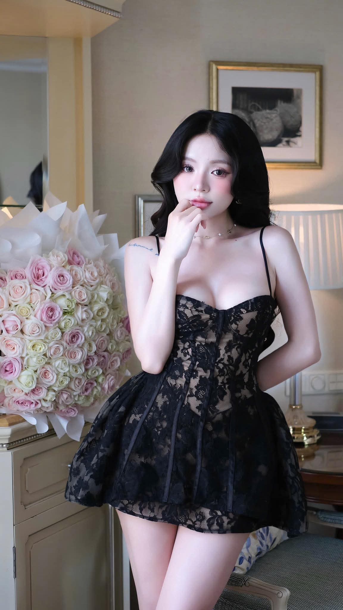 ALESSIA LACE MINI DRESS FOR COCKTAIL PARTY