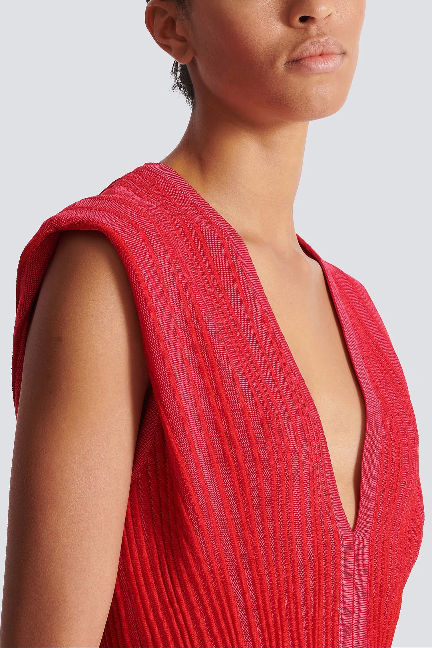 V-NECK SLEEVELESS FLARE KNIT RED PARTY DRESS