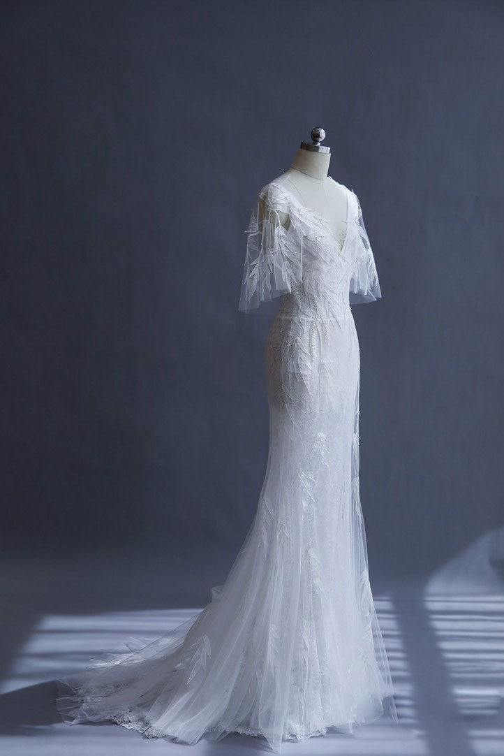 WHITE MERMAID V-NECK TULLE WEDDING DRESS