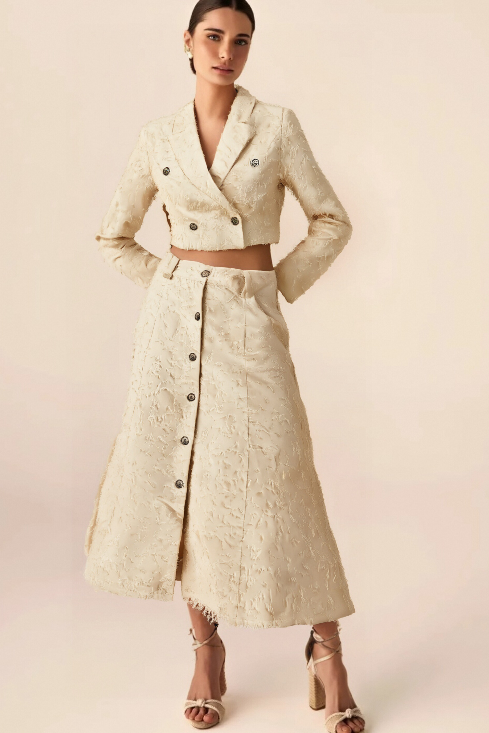 4_55e5af6e-27c3-458a-9996-73dcab4dd704 KARINE WHITE FRINGED MATCHING SET JACKET SKIRT
