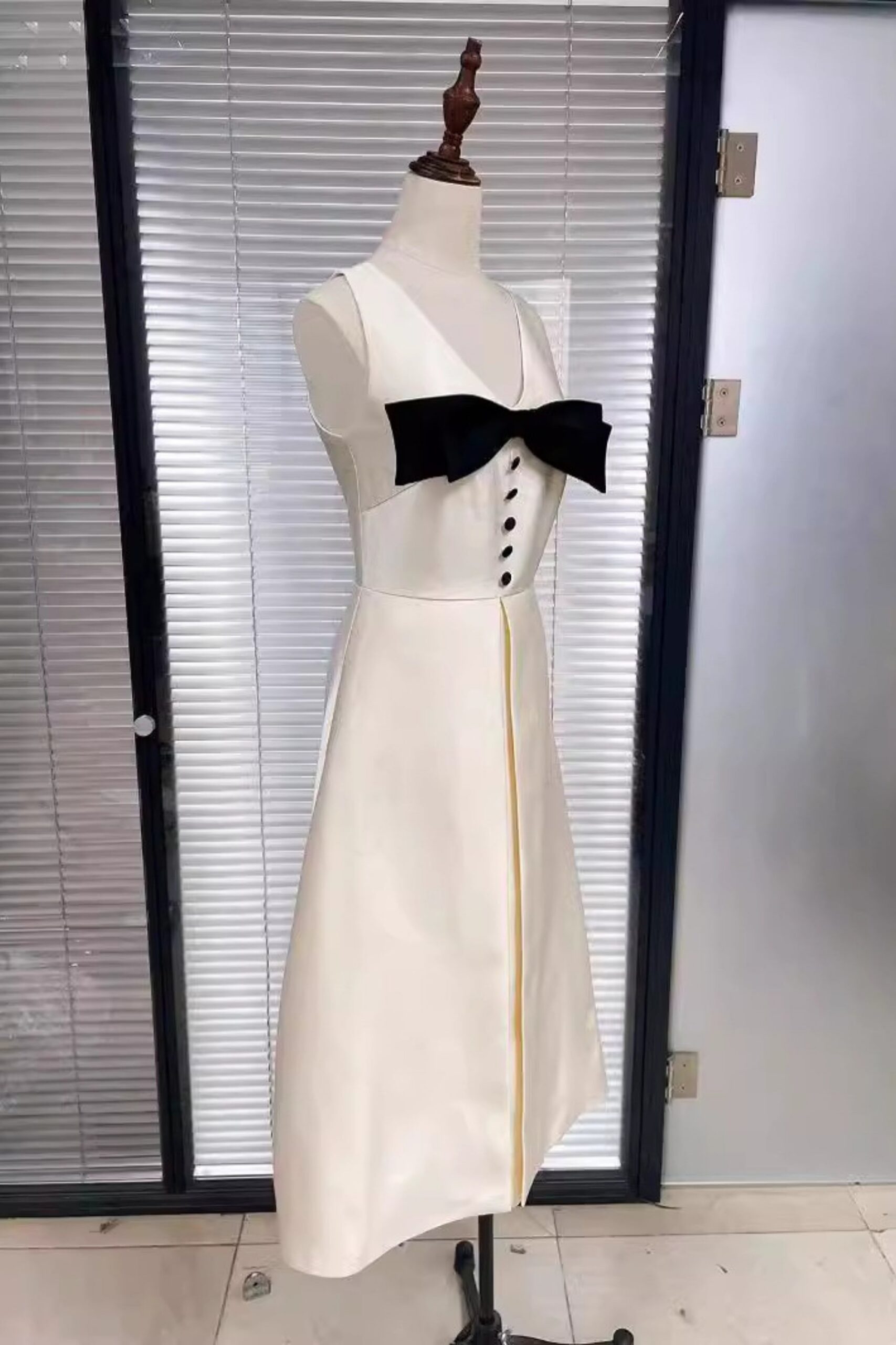 FLOWER BOW MIDI DRESS, WHITE, WEDDING GUEST