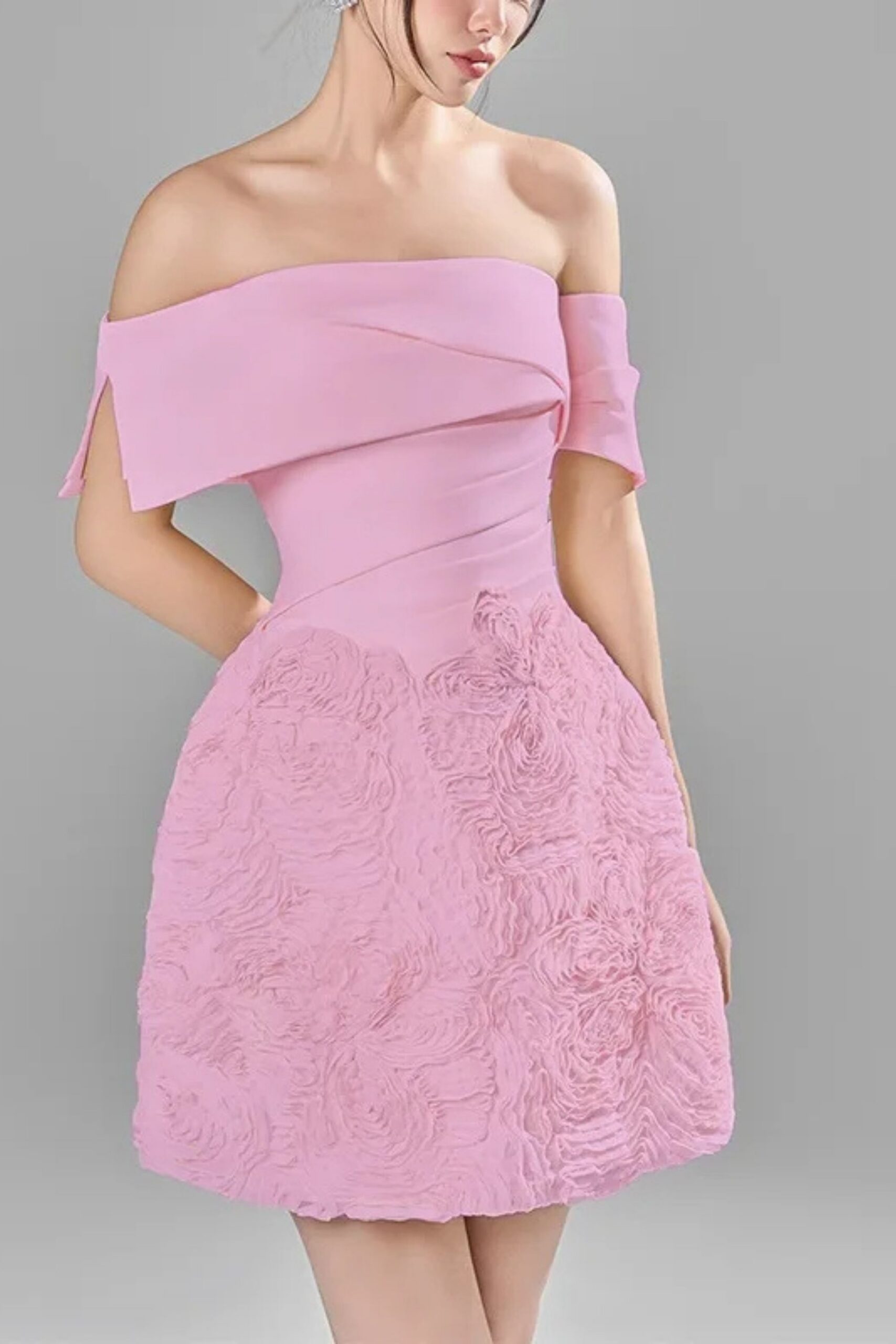 CRYSTAL BACKLESS MINI DRESS FOR PARTY
