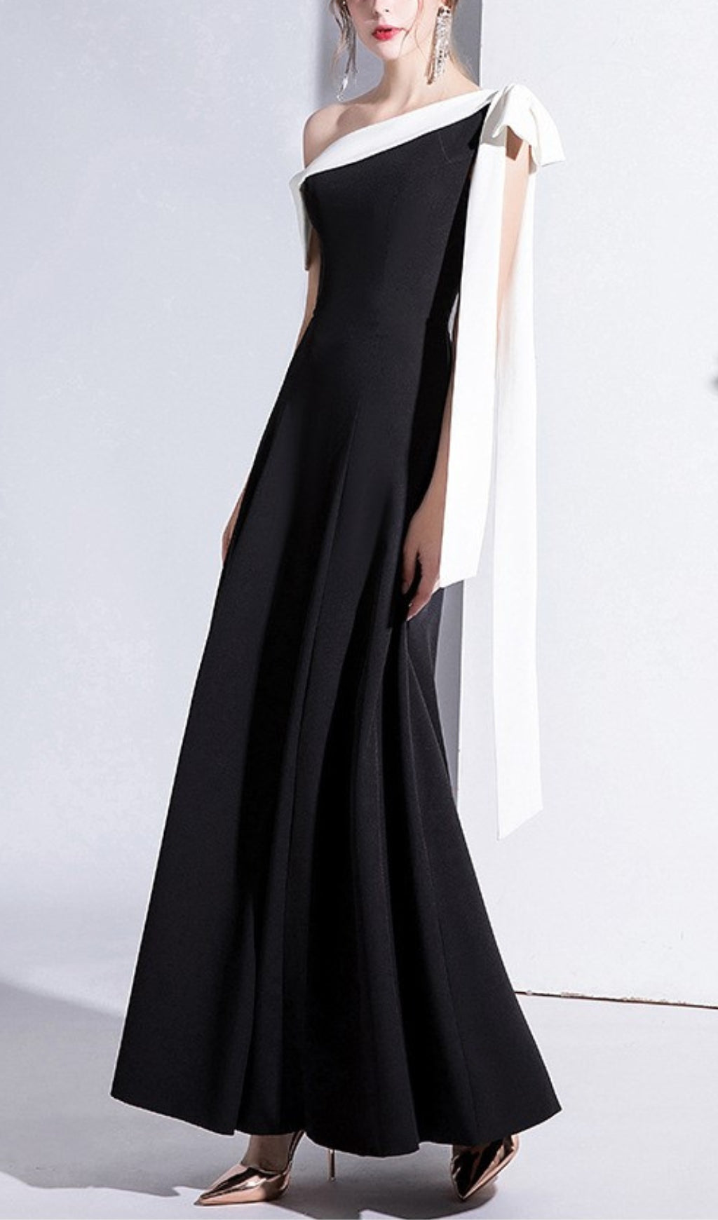 PAGGED BOW MIDI DRESS BLACK WEDDING GUEST