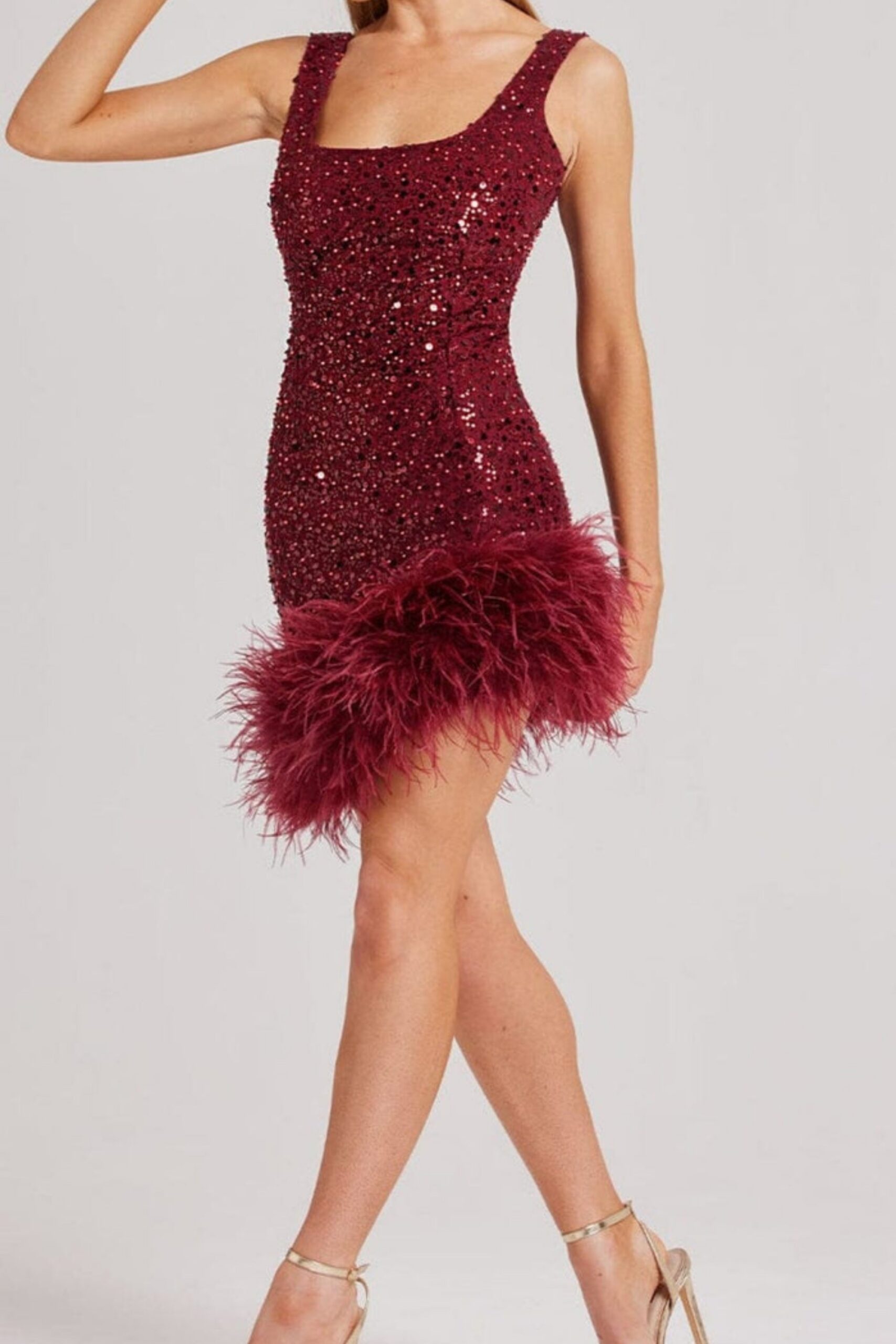 RED FEATHER SEQUIN DRESS FOR PARTY