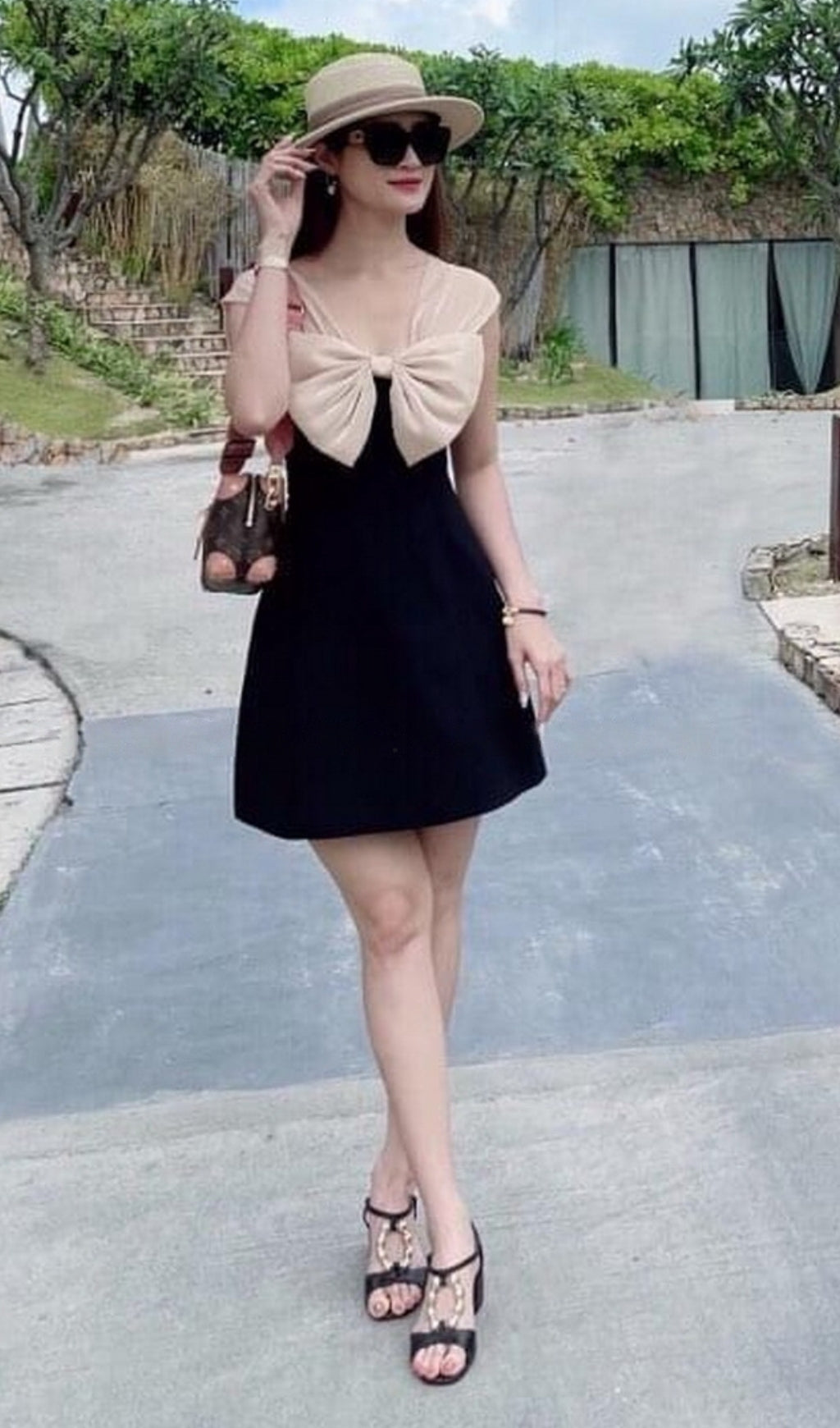 SEXY V-NECK WAVY BOW A-LINE MINI PARTY DRESS