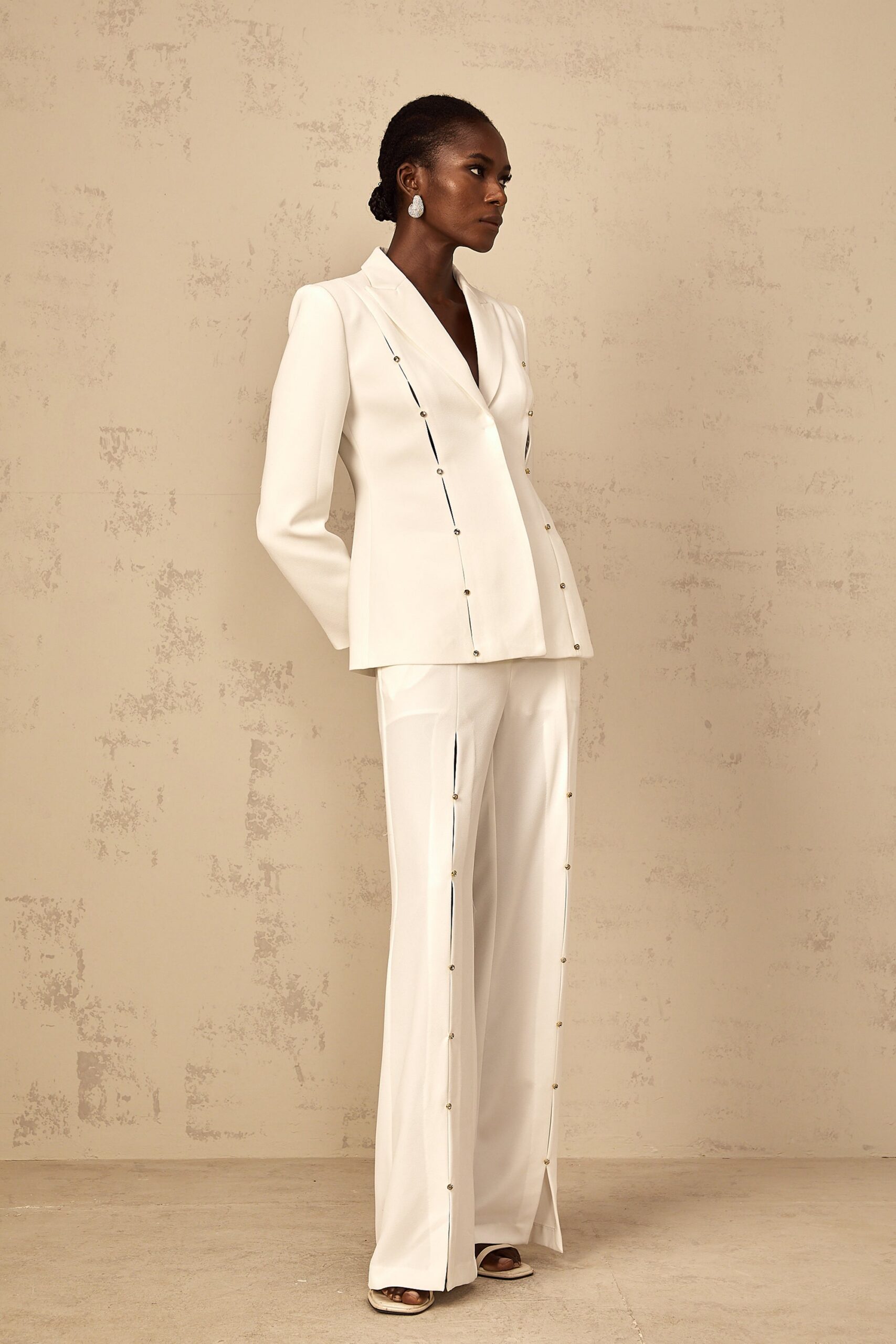 WHITE DIAMOND STUD HOLLOW OUT BLAZER SET