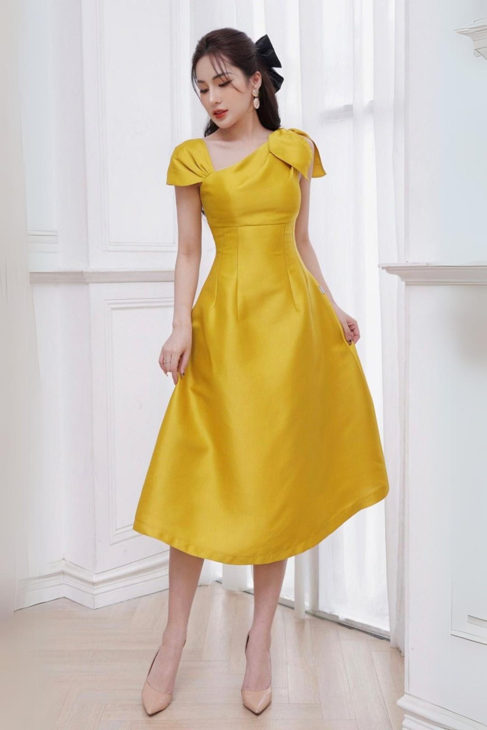 YELLOW ASYMMETRIC DRESS | OFF-SHOULDER PARTY MAXI