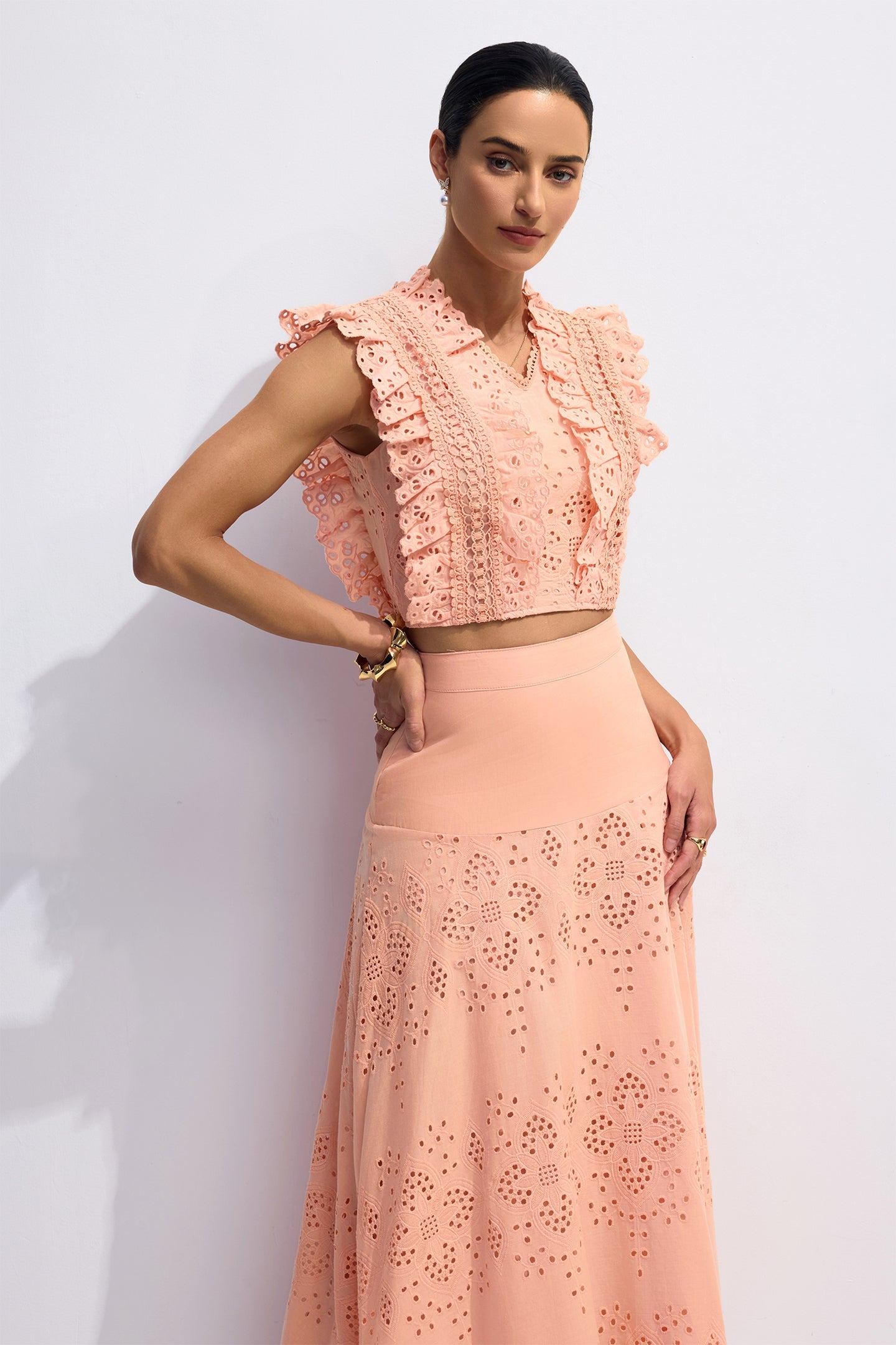 BONNIE V-NECK EMBROIDERY CROP TOP & SKIRT SET IN ORANGE