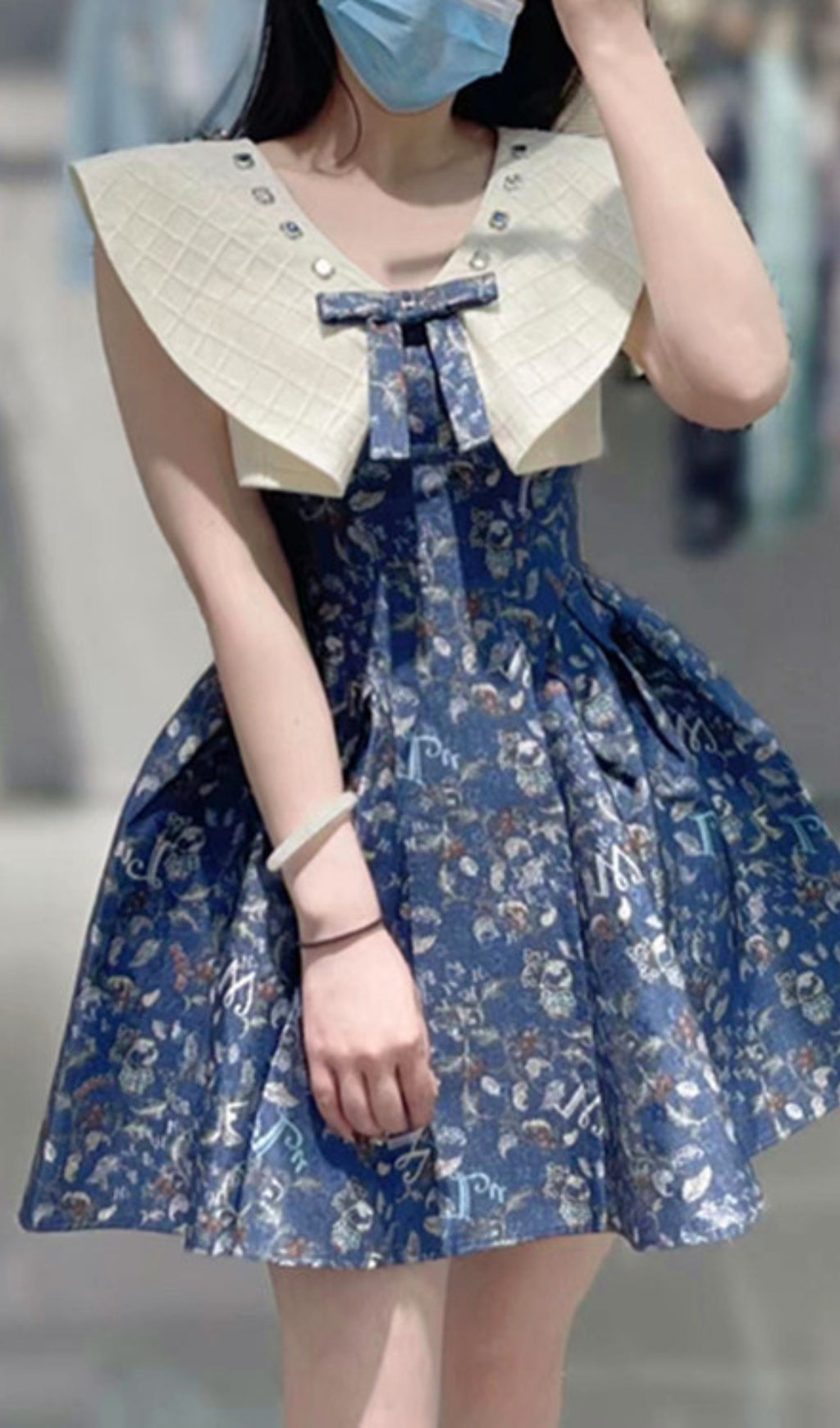 BLUE BOW SWEETHEART FLORAL MINI DRESS