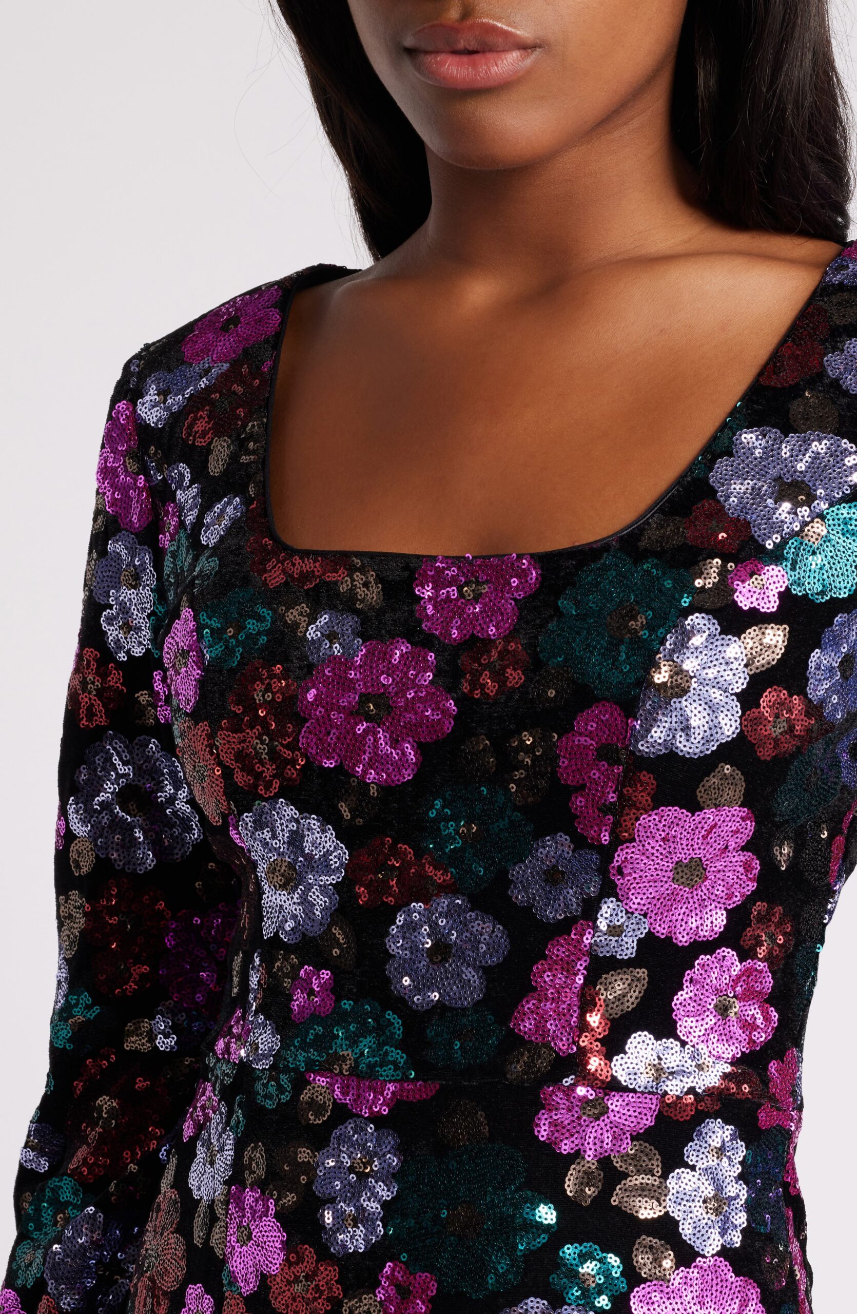 537faed7-c713-4860-8feb-17e1c6a24b1e BEADED LONG SLEEVE MINI DRESS BLACK MULTI