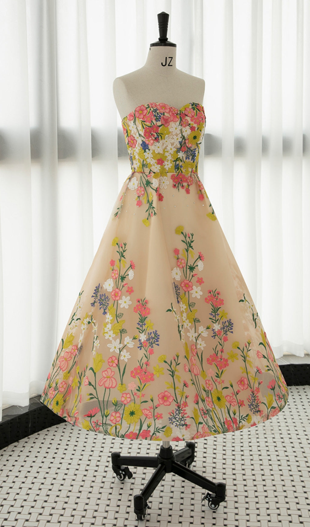 STRAPLESS FLORAL MIDI DRESS, TEA LENGTH, WEDDING GUEST