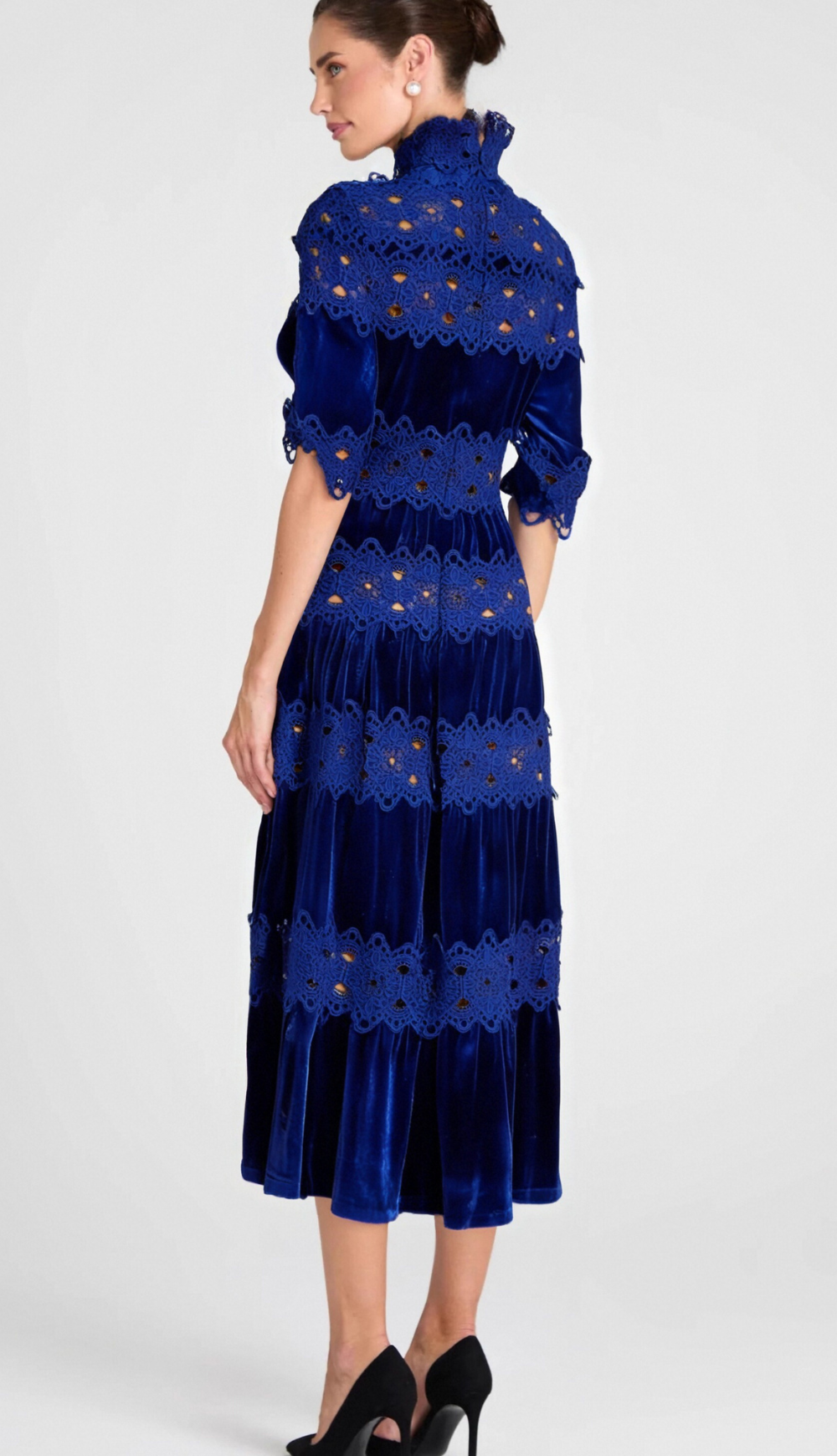 HOLLOW PATCHWORK VELVET MIDI DRESS, BLUE
