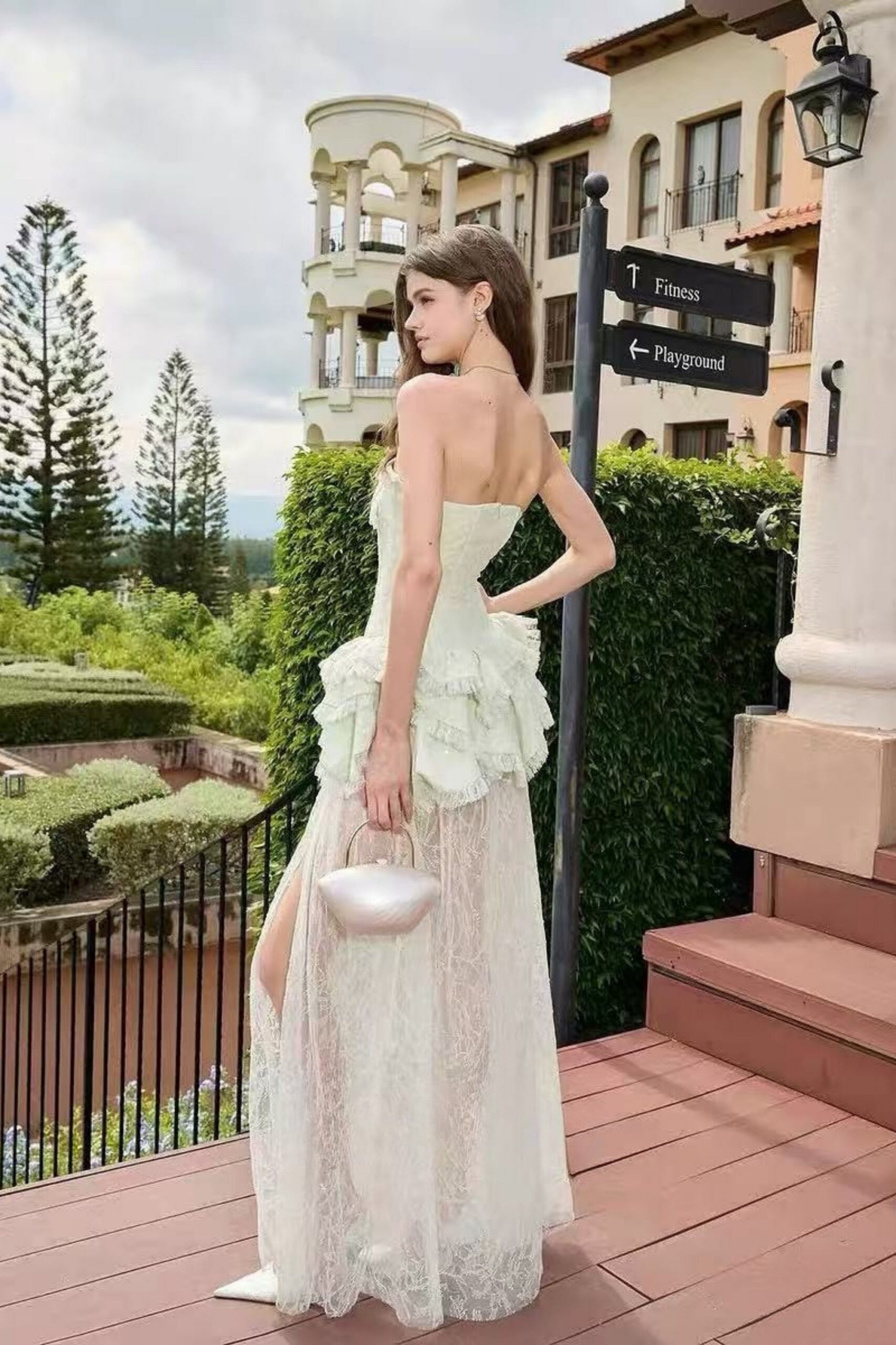 TIFFANY STRAPLESS LACE MAXI DRESS GREEN