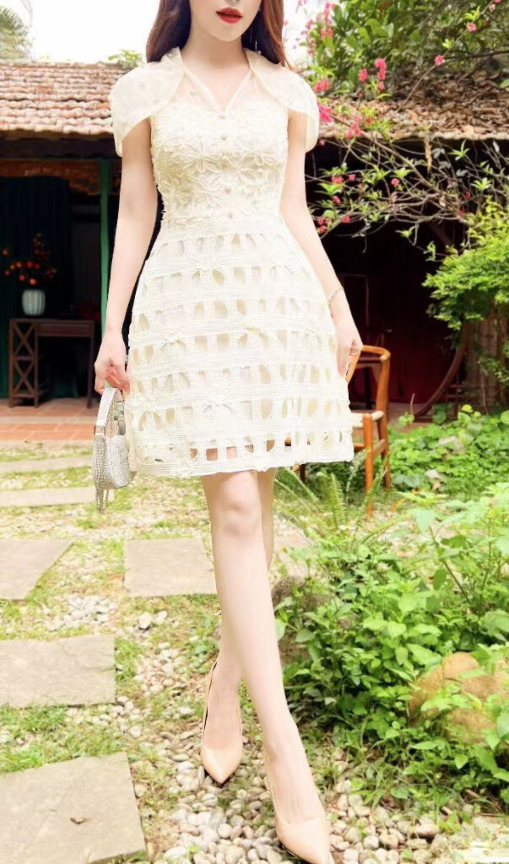 WHITE LACE SHAWL MINI DRESS FOR WEDDING