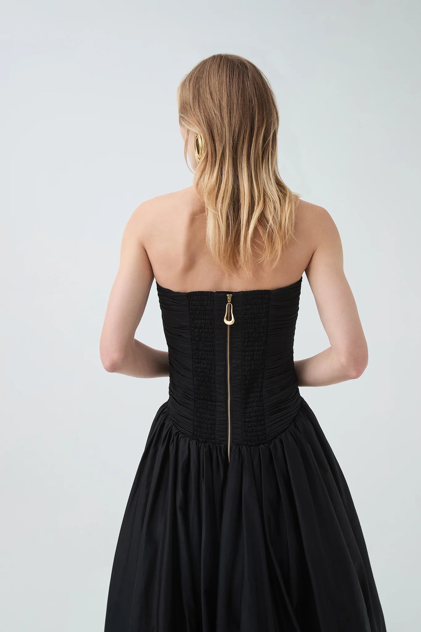 NANCY BUBBLE HEM MAXI DRESS BLACK COCKTAIL