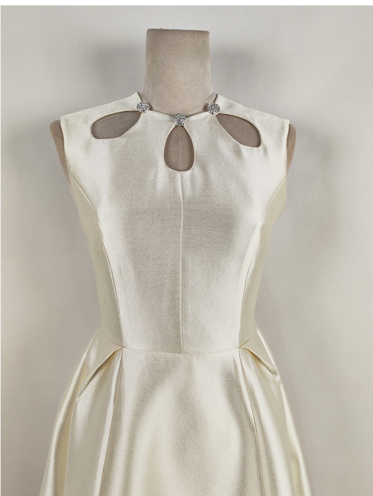 PALOMA A-LINE SLEEVELESS TAFFETA MIDI DRESS
