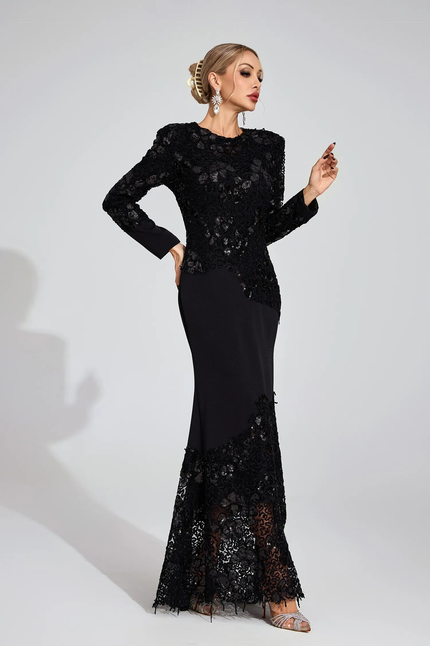 JOANNA BLACK EMBROIDERED MAXI DRESS LONG SLEEVE