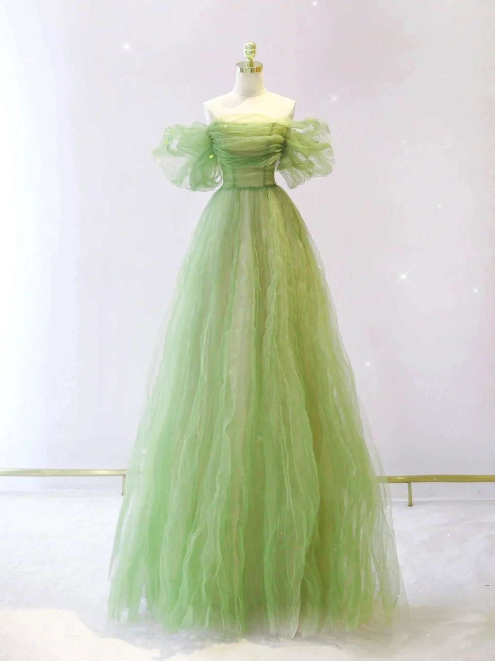 GREEN A-LINE TULLE MAXI FORMAL DRESS