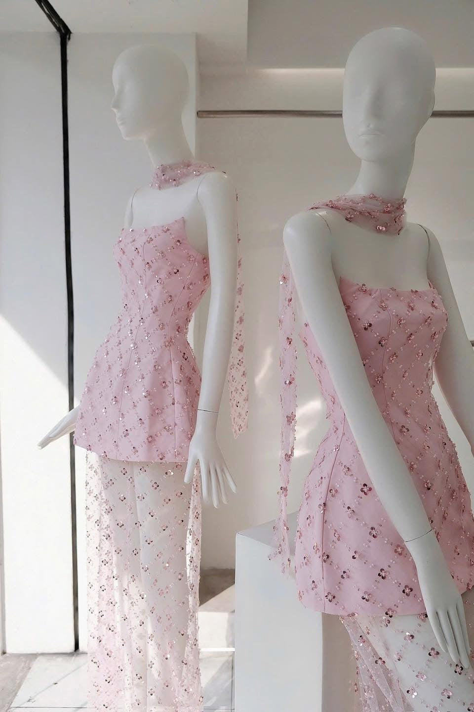 ALBERTA STRAPLESS SEQUIN PEARL MINI DRESS PINK