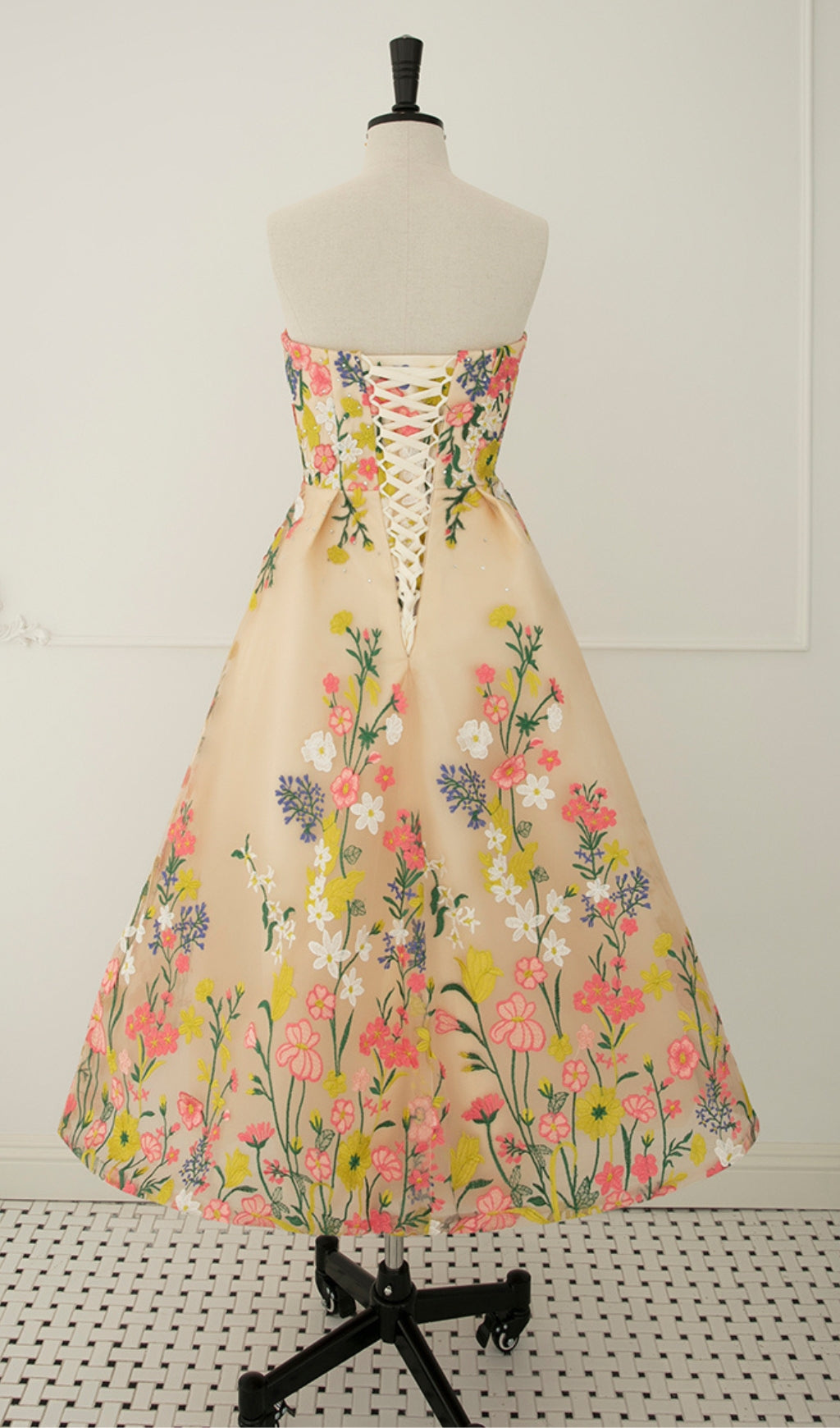 STRAPLESS FLORAL MIDI DRESS, TEA LENGTH, WEDDING GUEST