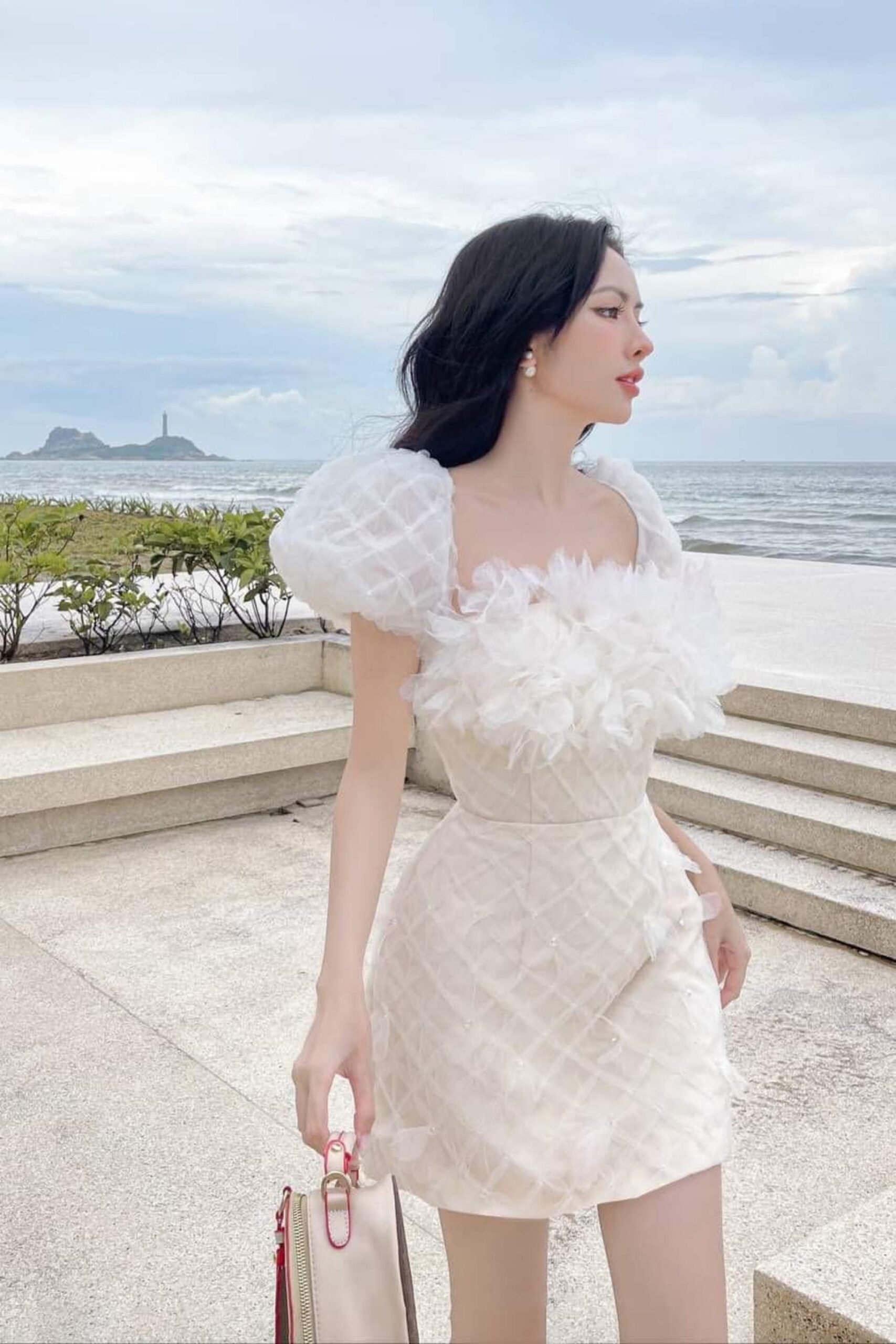 6_49b6a64c-45d5-4881-bff2-9c0e3e6991d6 FEATHER LACE WHITE MINI DRESS FOR PARTIES