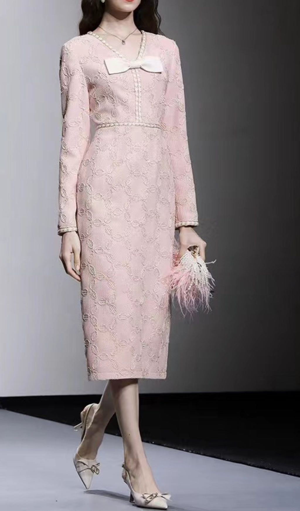 EMBROIDERED V-NECK BOW MIDI DRESS FOR WEDDING GUEST