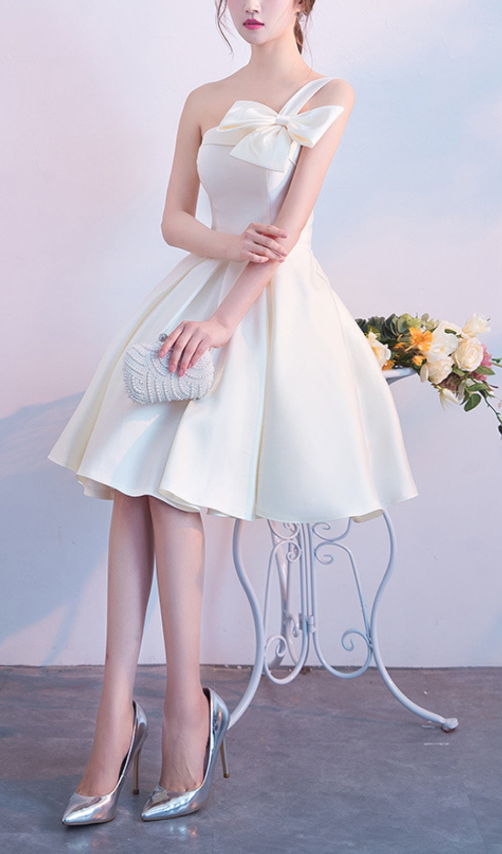 STRAPLESS BOW MINI DRESS WHITE COCKTAIL PARTY