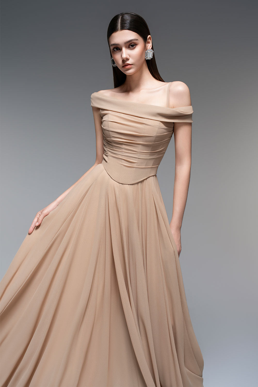 A-LINE DRAPED CHIFFON MAXI DRESS NUDE