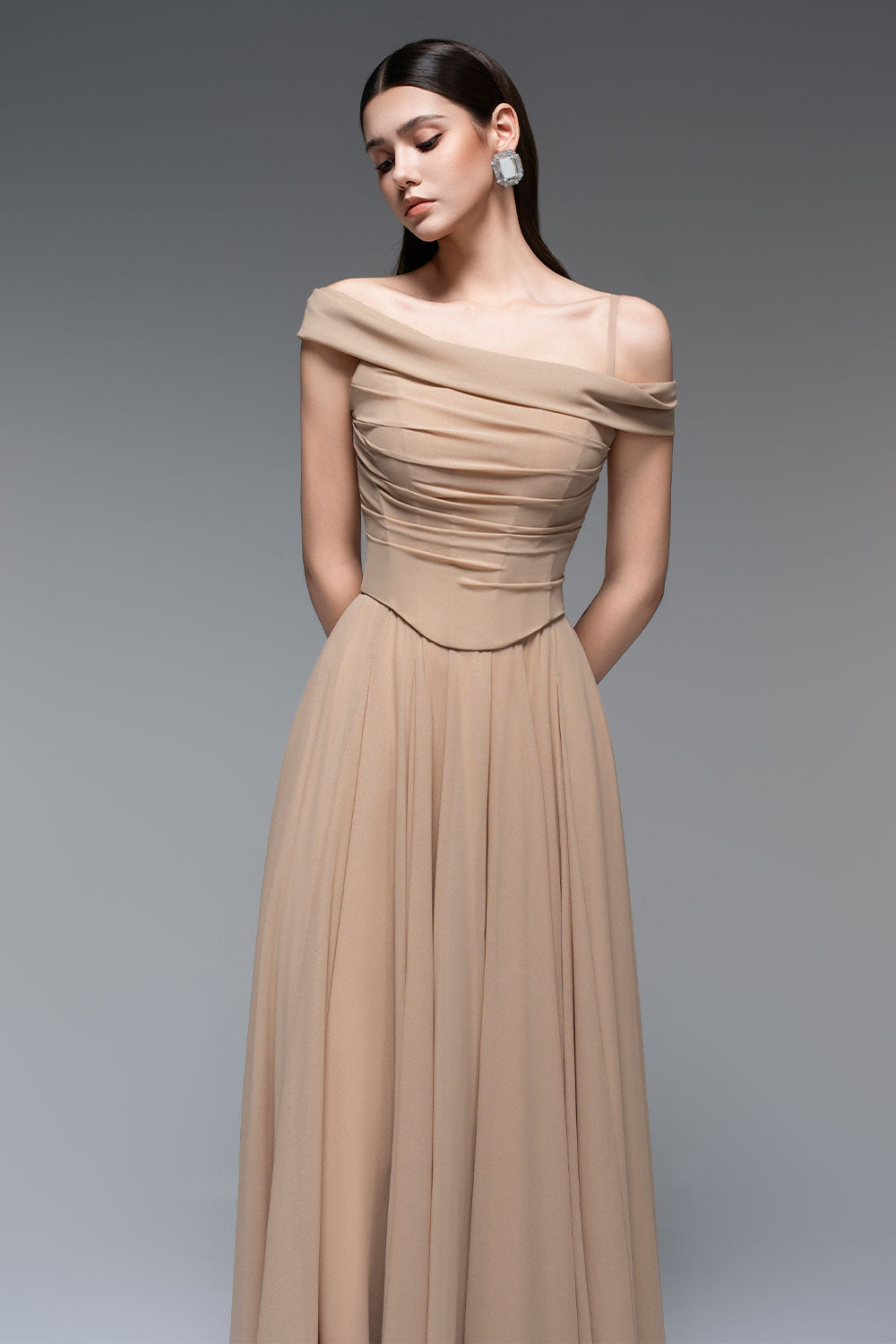 A-LINE DRAPED CHIFFON MAXI DRESS NUDE