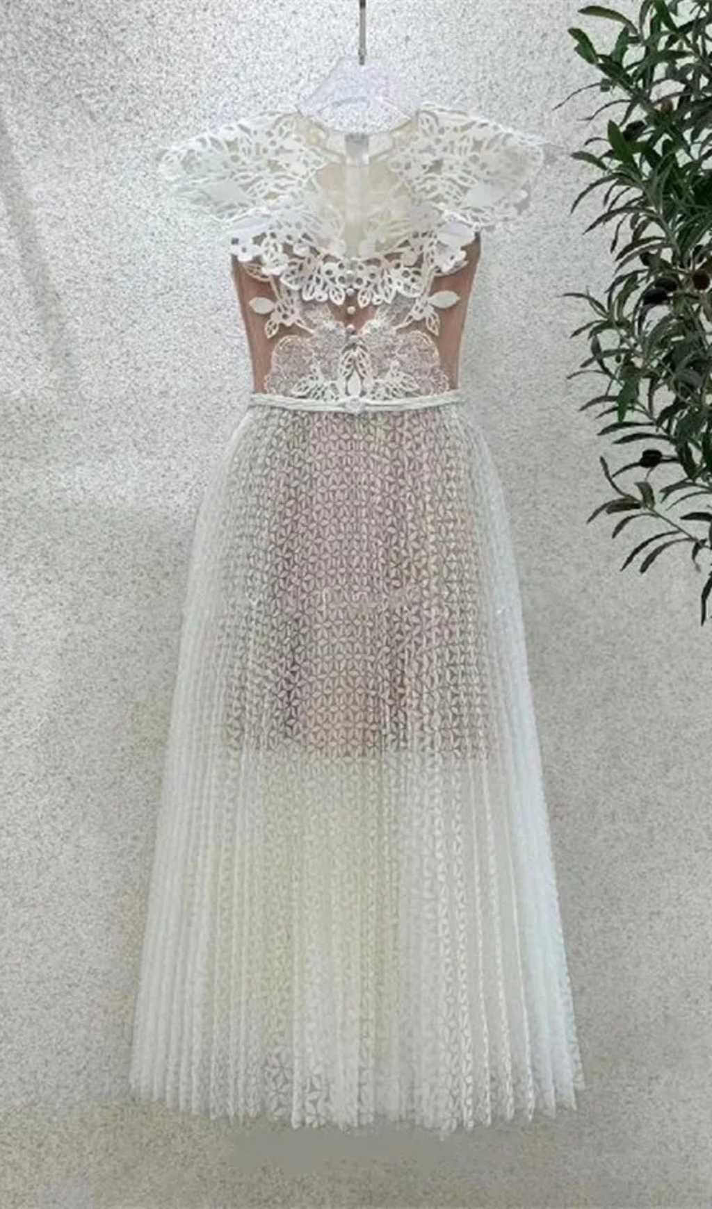 WHITE SLEEVELESS LACE FLORAL MIDI DRESS FOR WEDDING